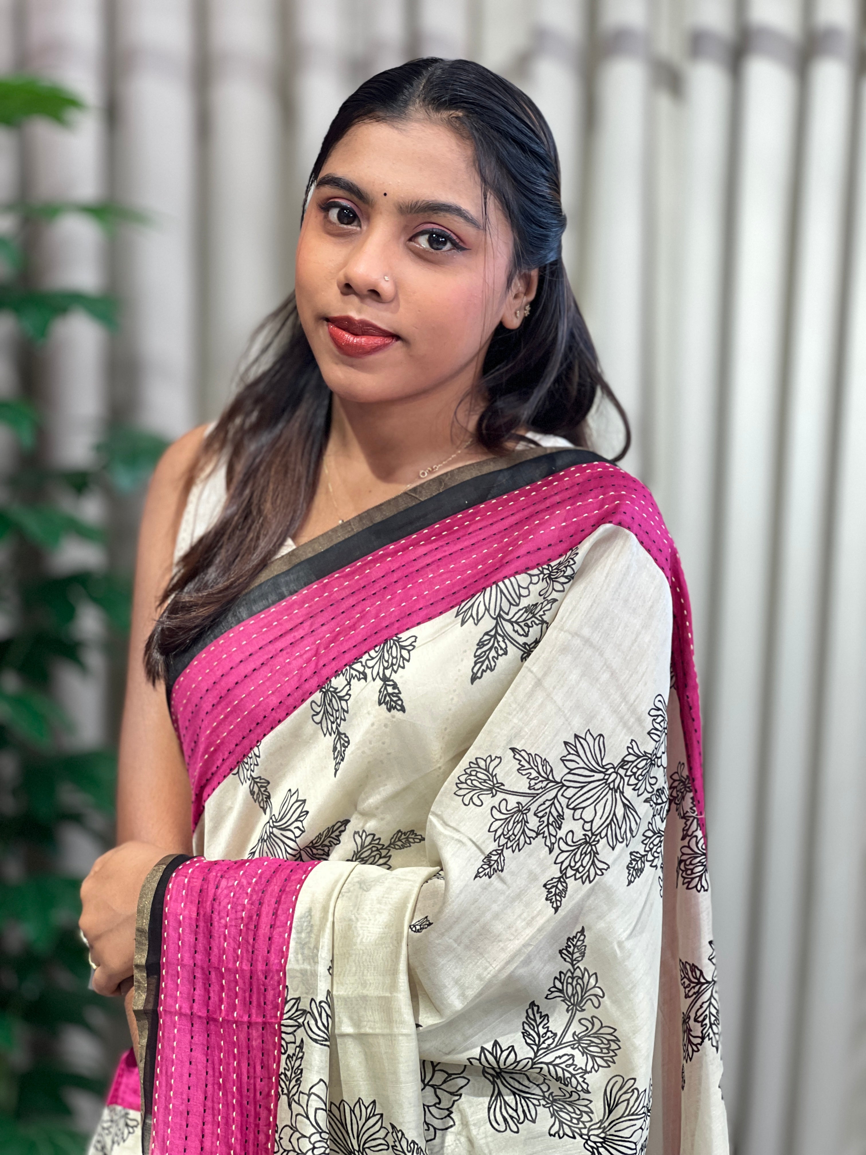 Floral Print With Kantha Border Detailed Chanderi Saree | RGD1025