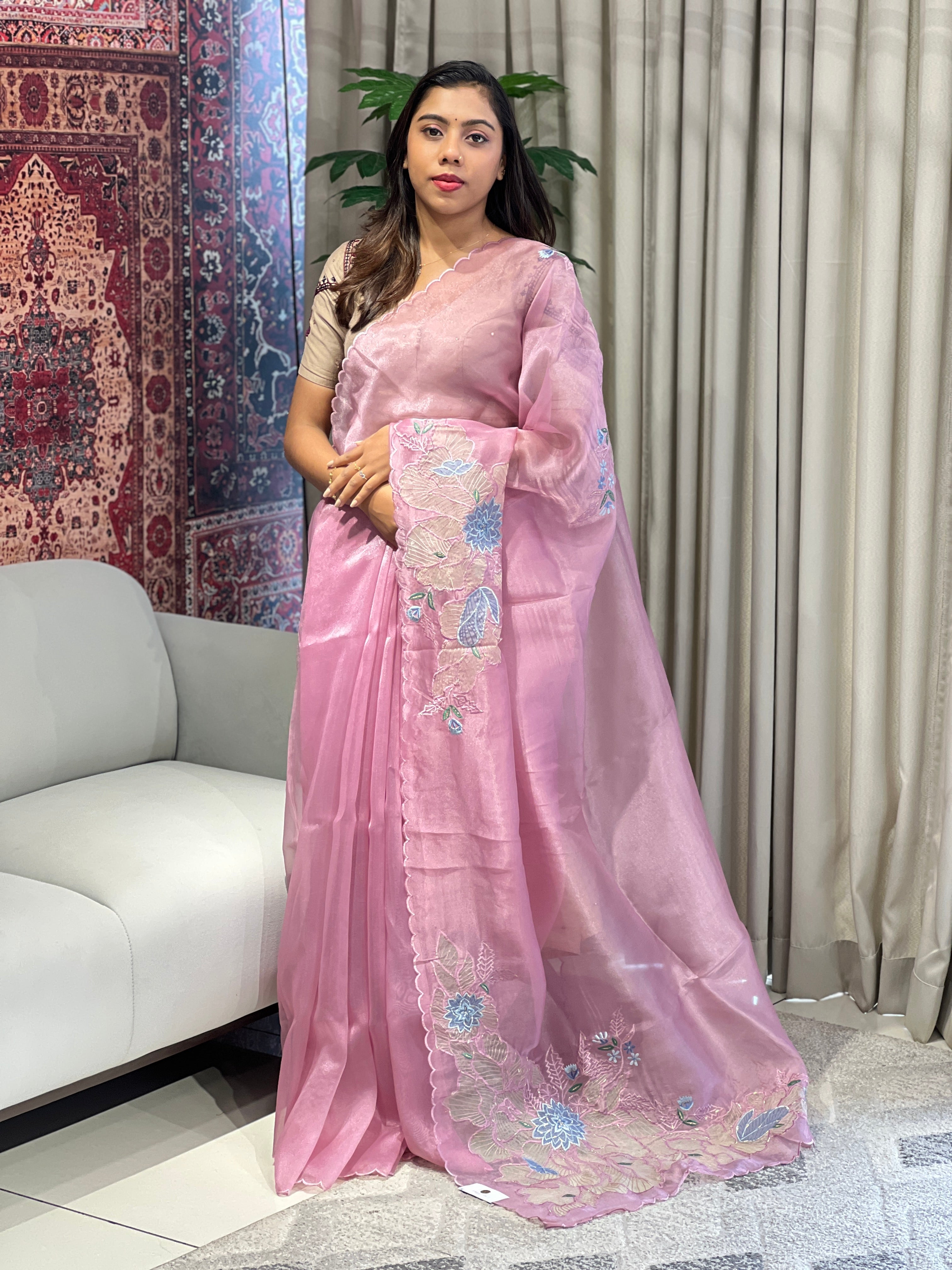 Floral Applique Detailed Shimmer Organza Saree | BLD1844