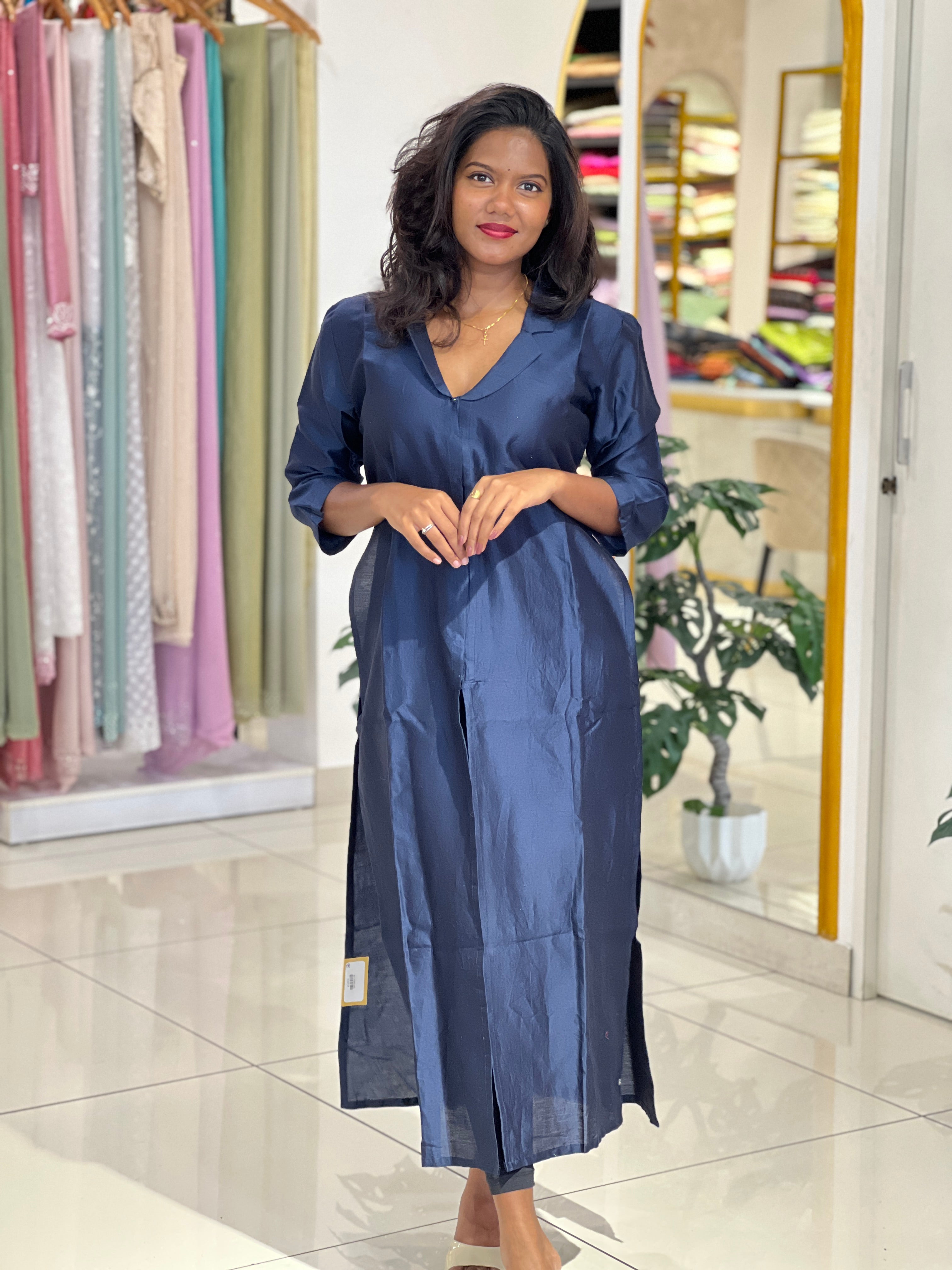 Slitted Chanderi Kurta Set |DNT1200