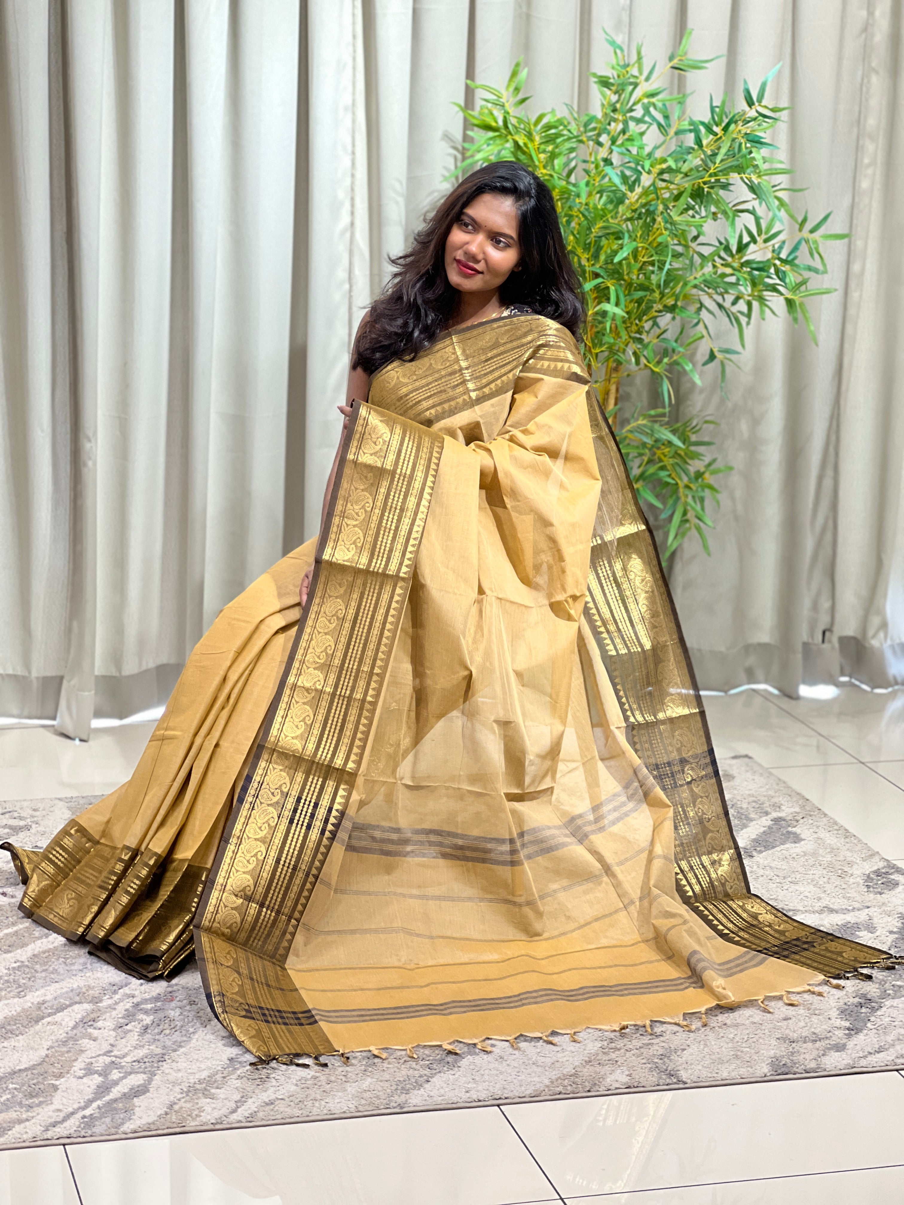 Solid Pattern Golden Zari Bordered Kanchi Cotton Saree | GAT517