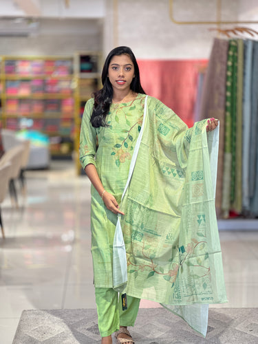 Floral Print With Sequence Detailed Chanderi Kurta Set | VFD108