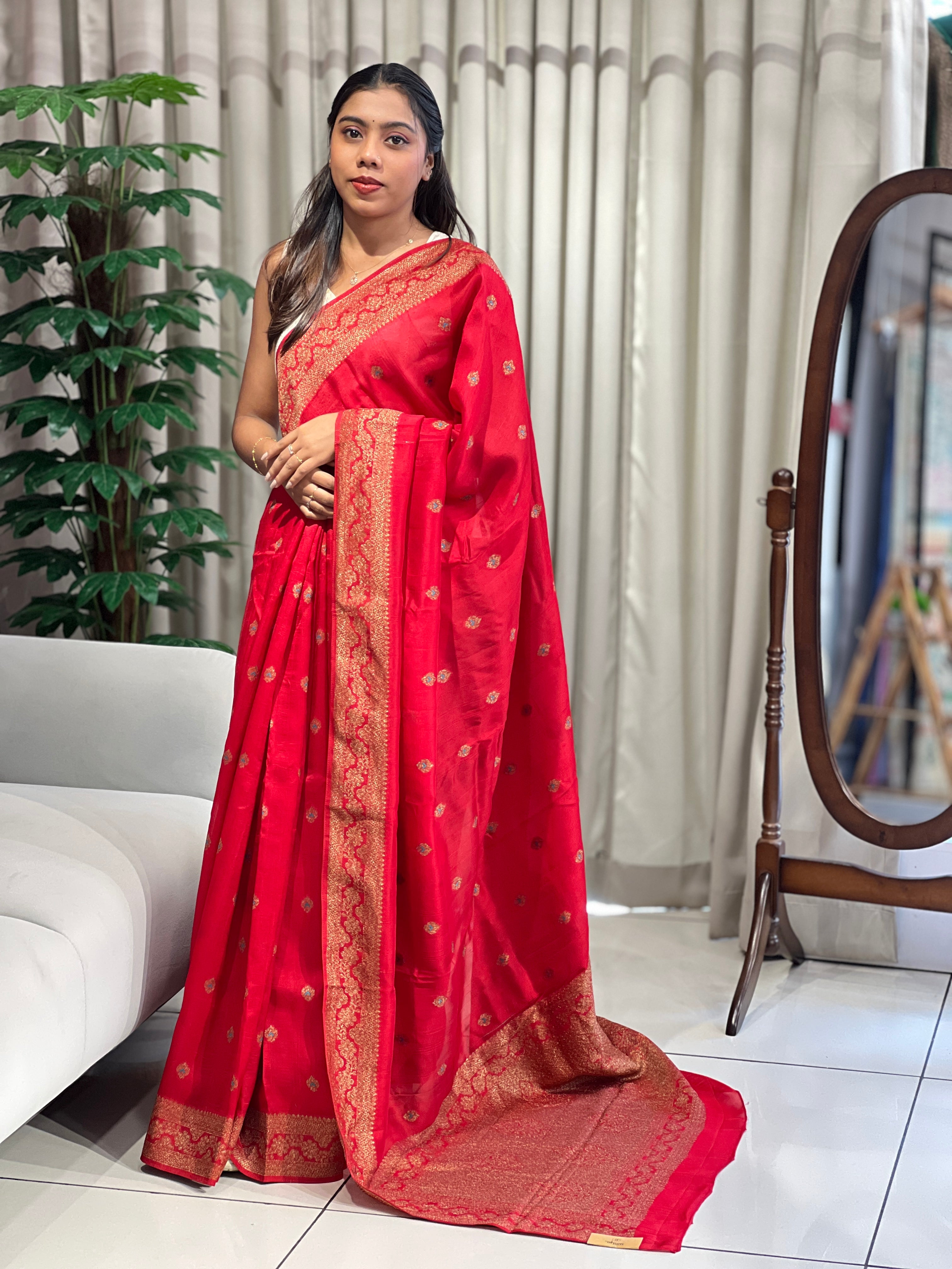 Zari and Thread Butta Detailed Semi Tussar Saree | YNG1182