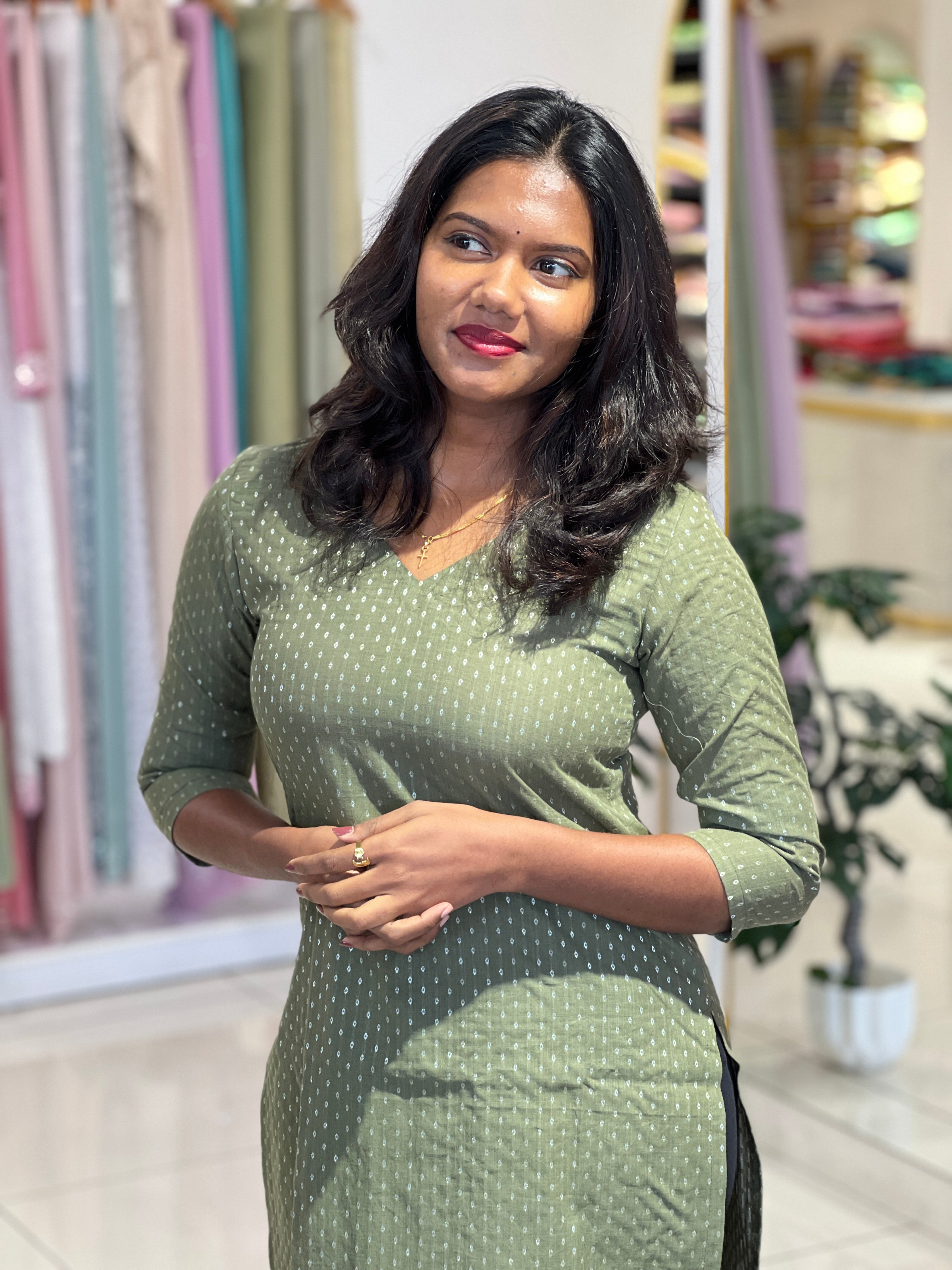 Zari Buta Pattern Chanderi Kurta |DNT1190