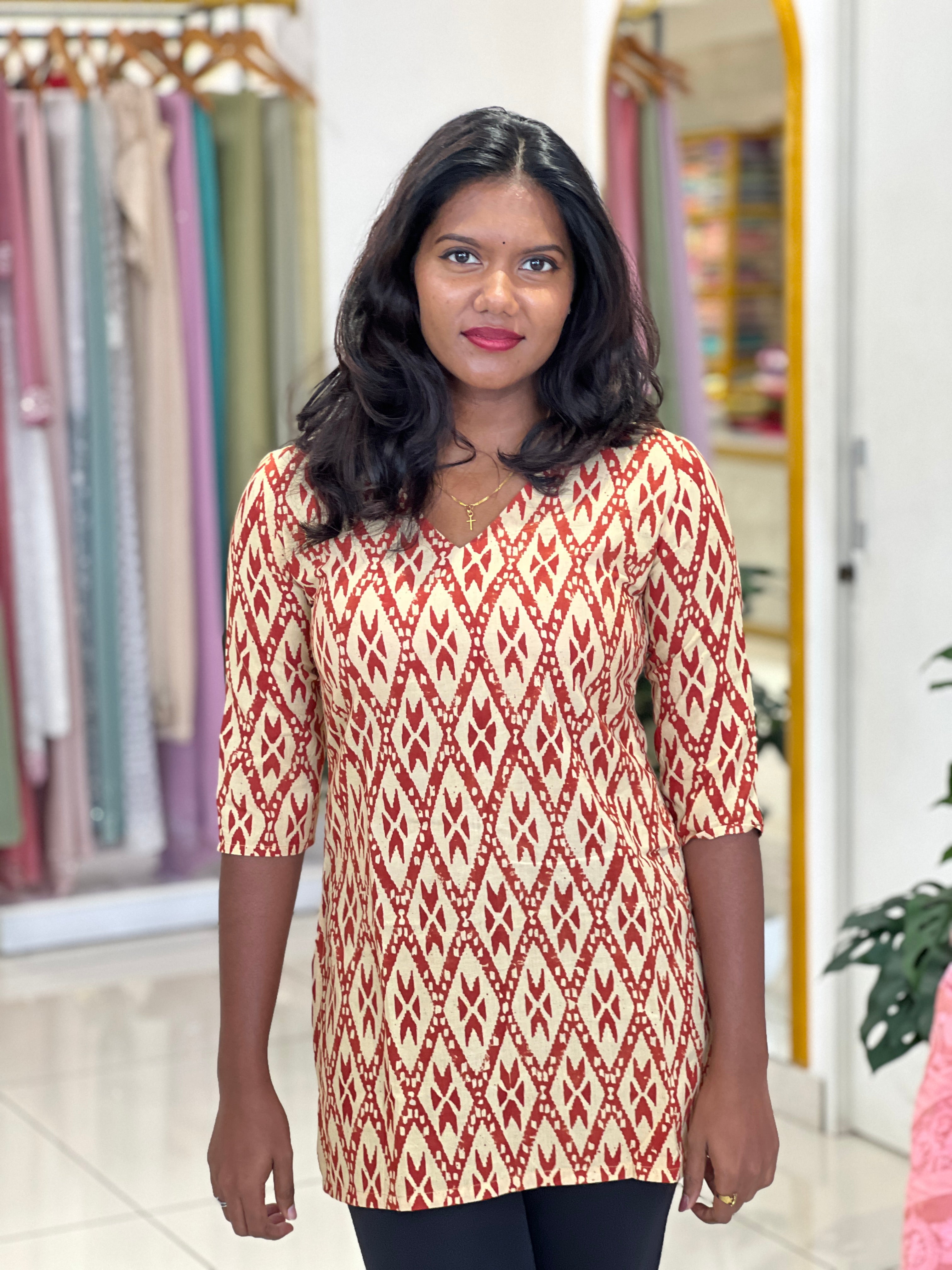 Geometrical Printed Pattern Cotton Short Kurta | DNT1194