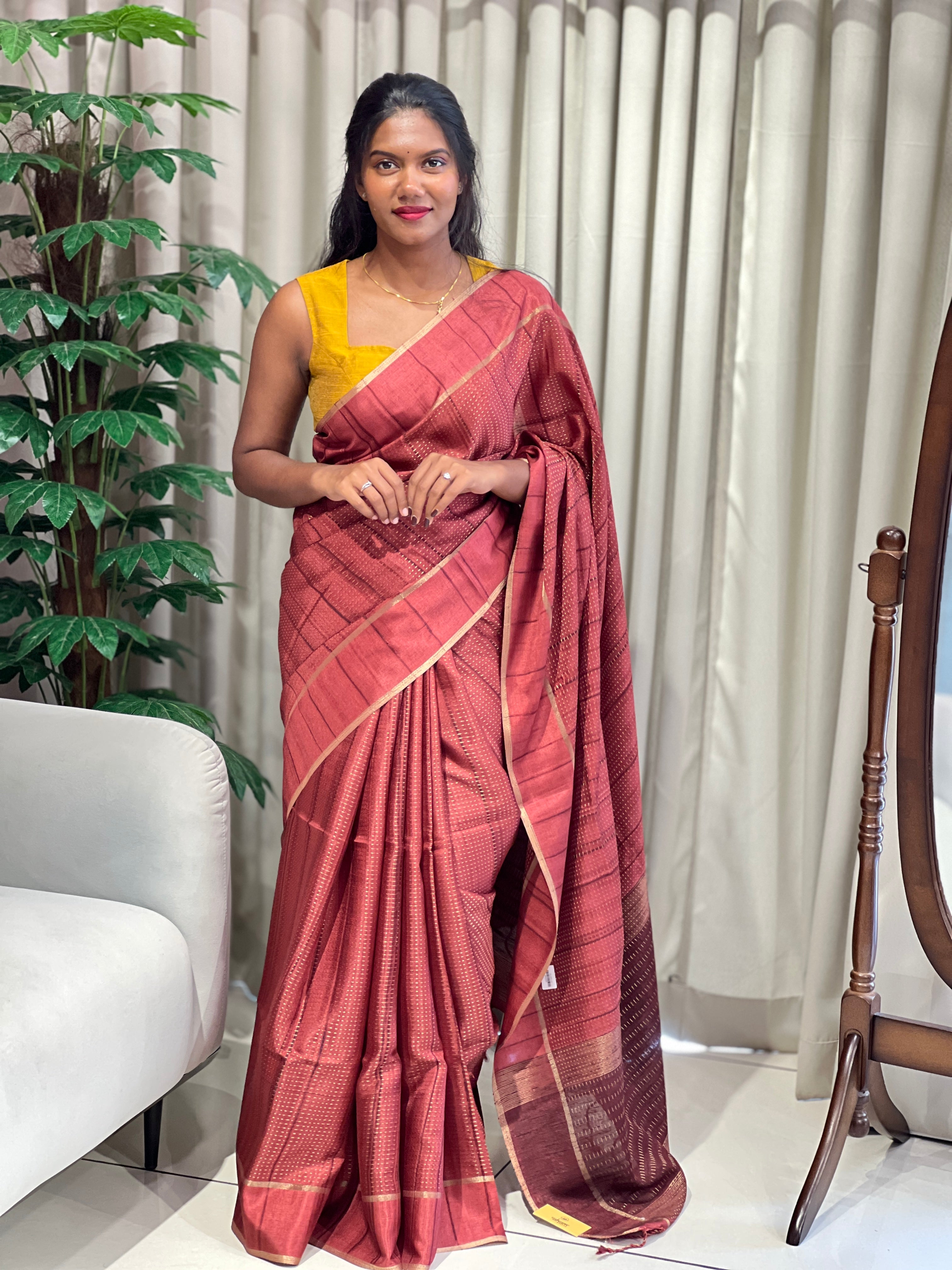 Running Stitch Detailed Semi Tussar Saree | SSN485