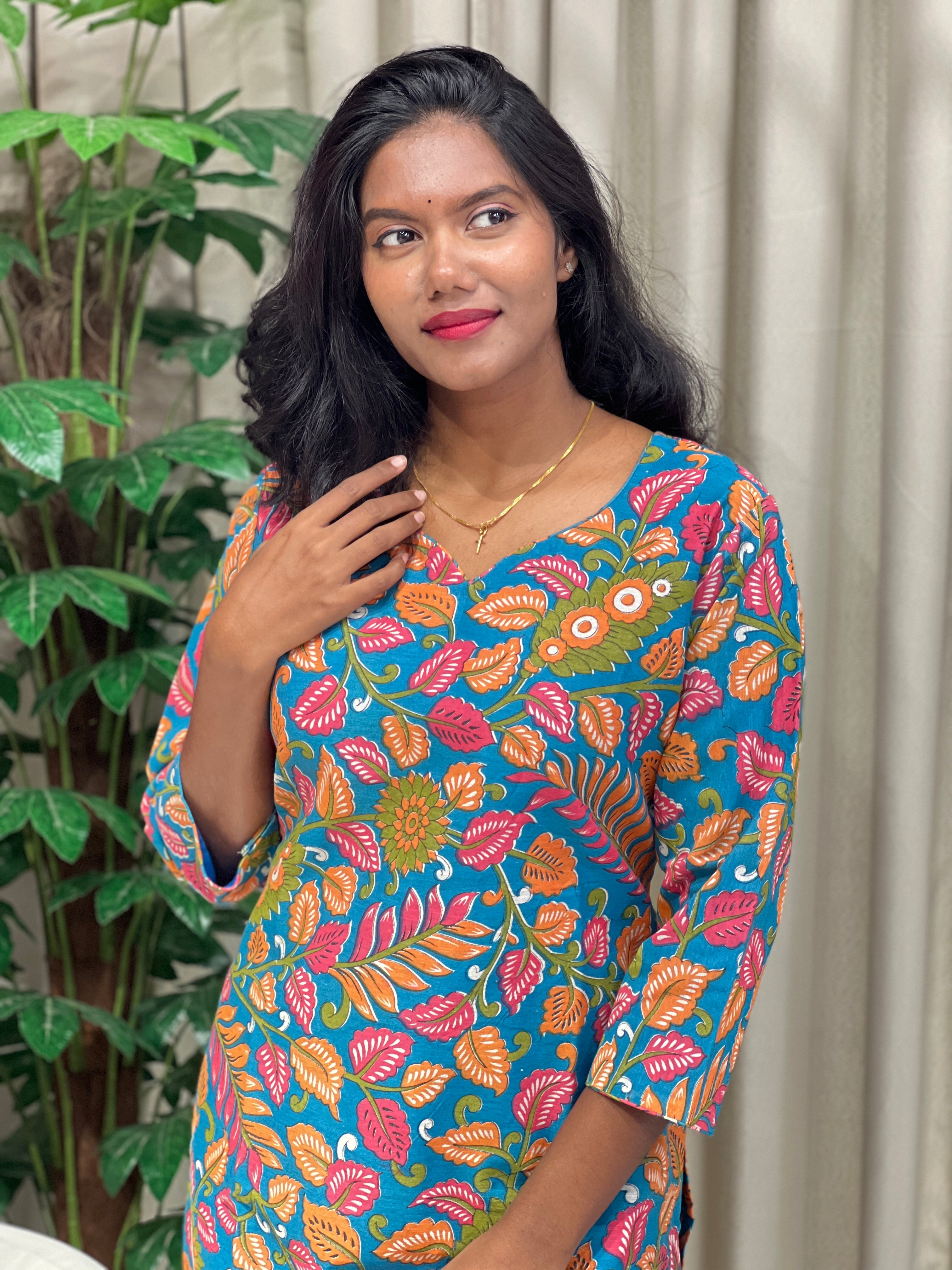 Leaf Printed Patterned Cotton Kurta | DNT800