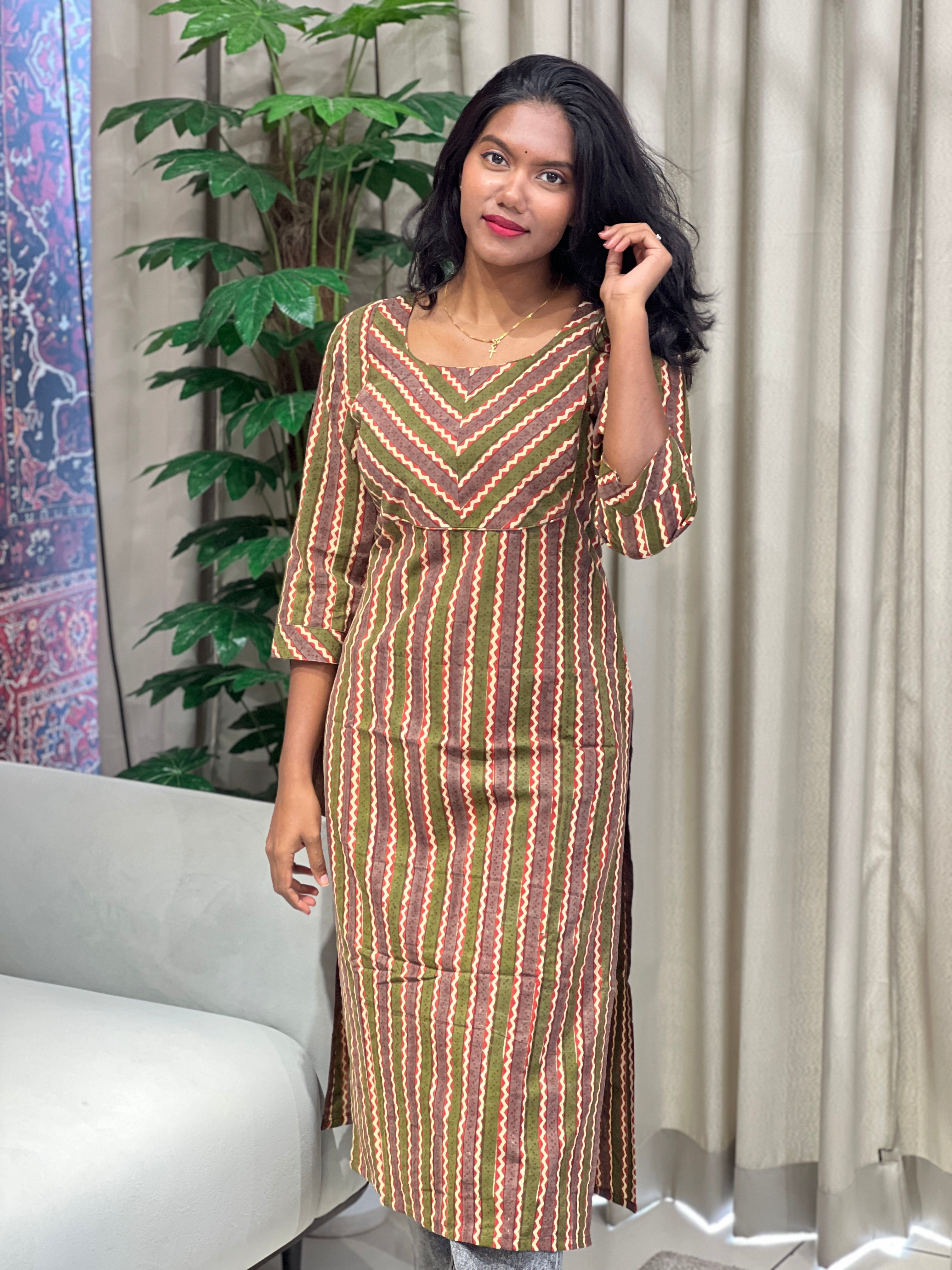 Stripes With ZigZag Patterned Cotton Kurta  | DNT794