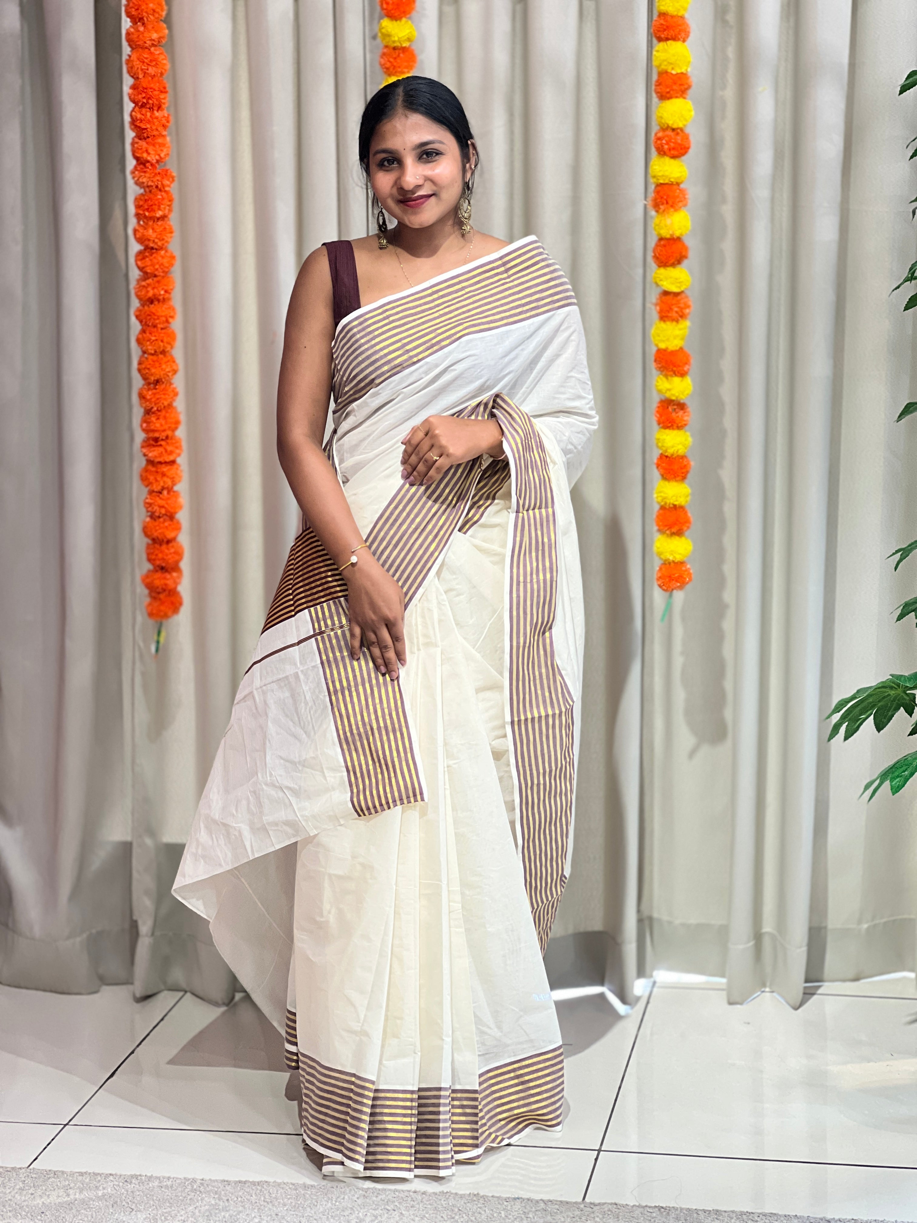 Zari and Thread Stripes Weaved Kerala Cotton Saree | KL416
