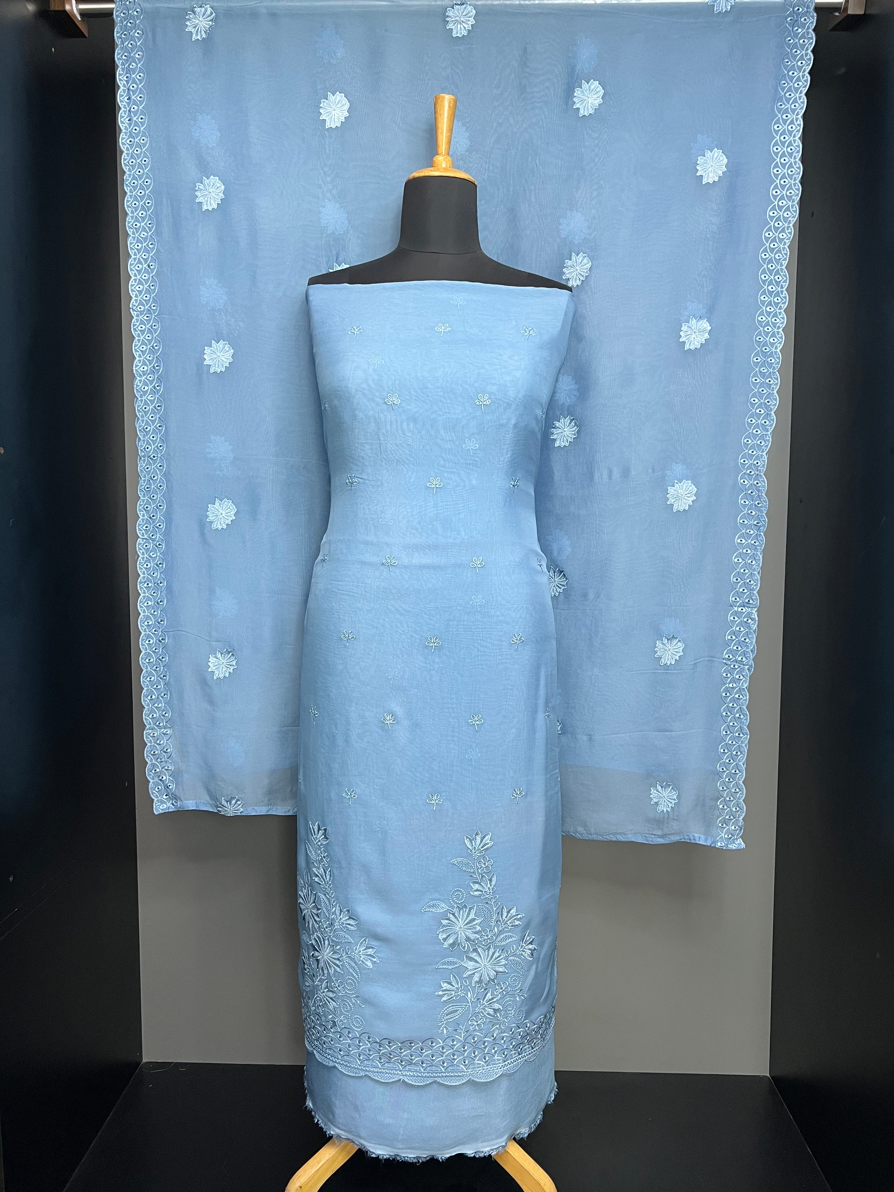 Floral Machine Embroidery Detailed Organza Salwar Set | SP416