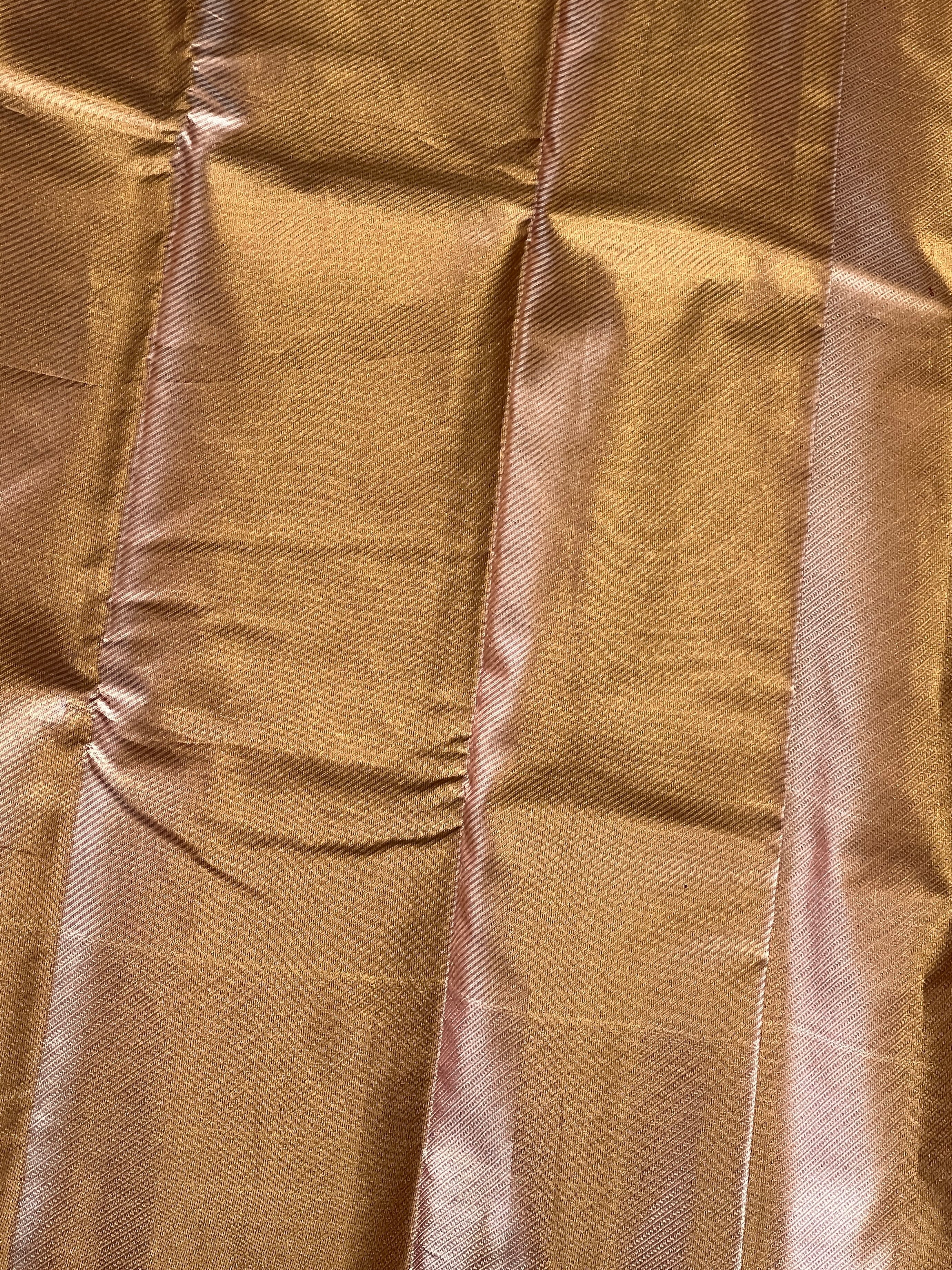 Traditional Diagonal Patterned Handloom Kanchipuram Saree | OM262