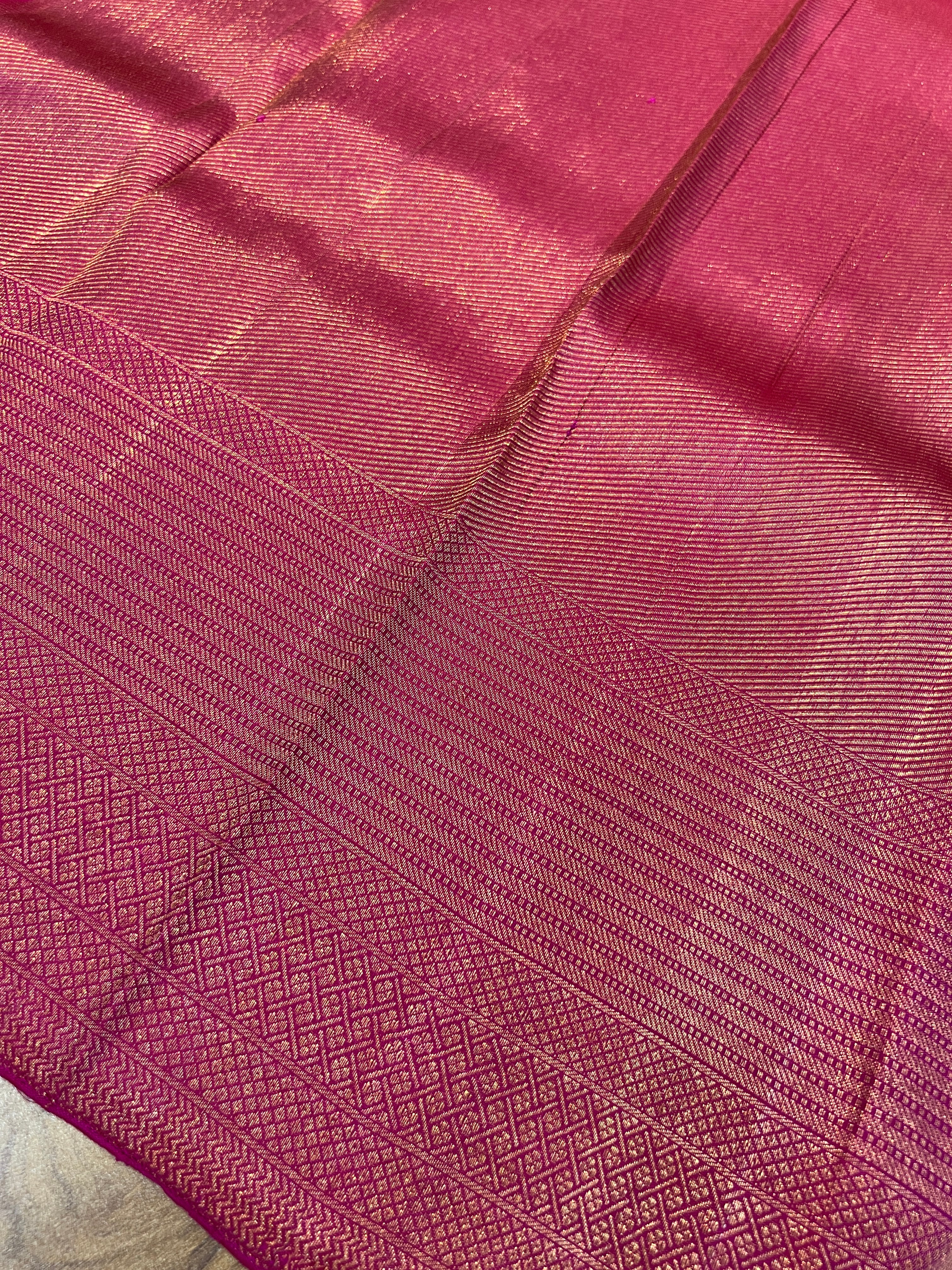 Dark Pink Color Traditional Kanchipuram Saree | VSR107