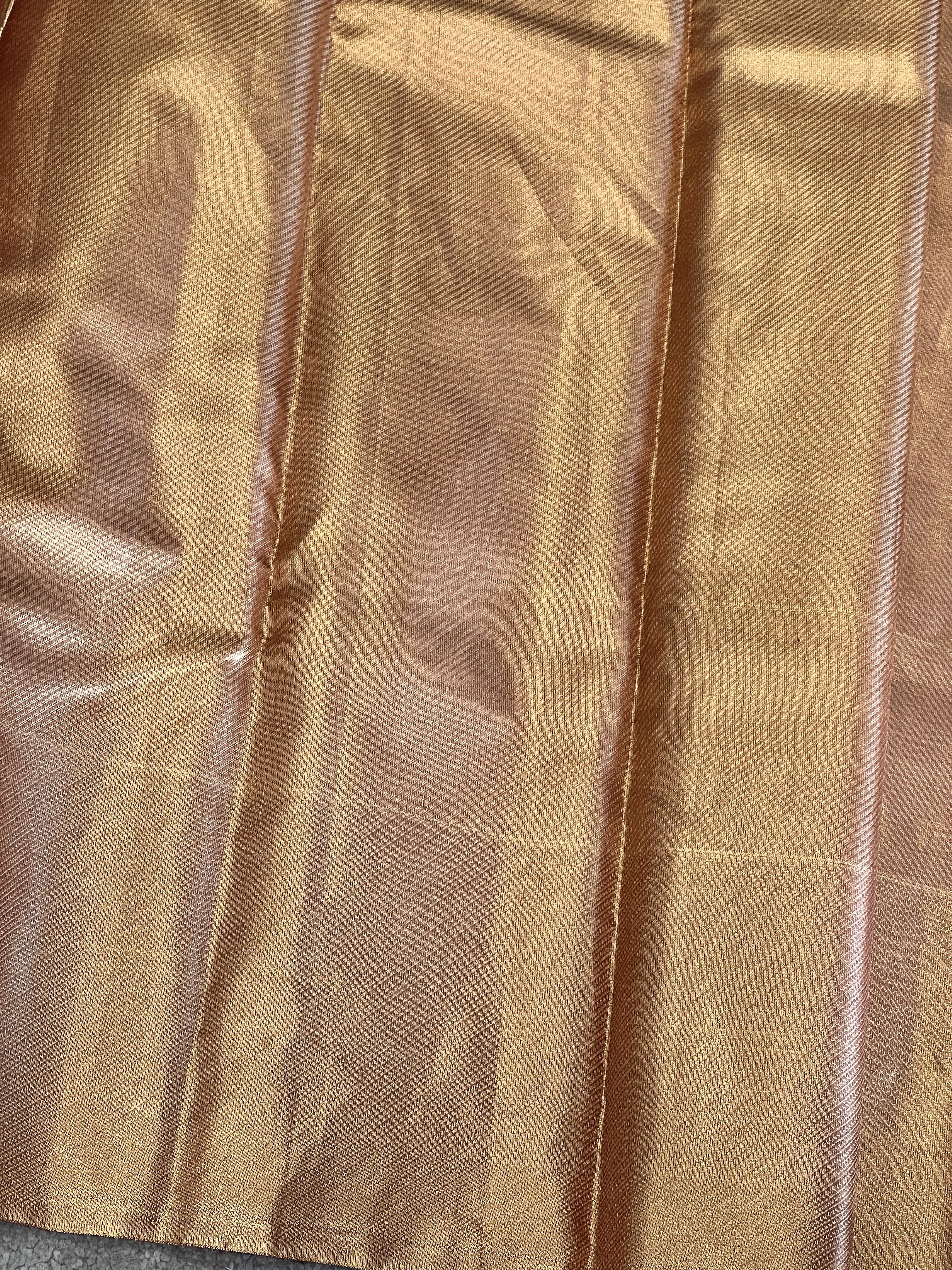Traditional Diagonal Patterned Handloom Kanchipuram Saree | OM262