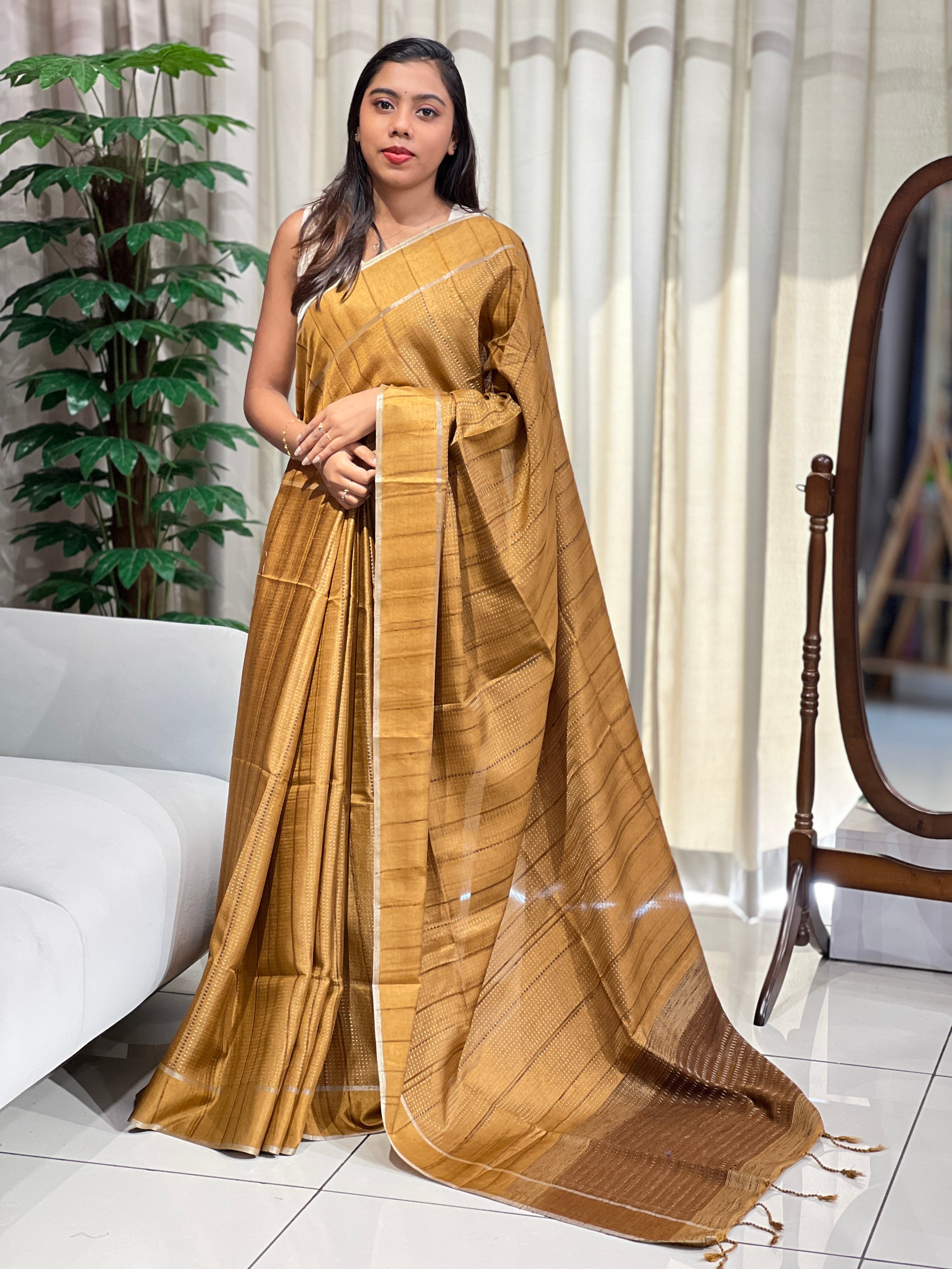 Running Stitch Detailed Semi Tussar Saree | SSN486