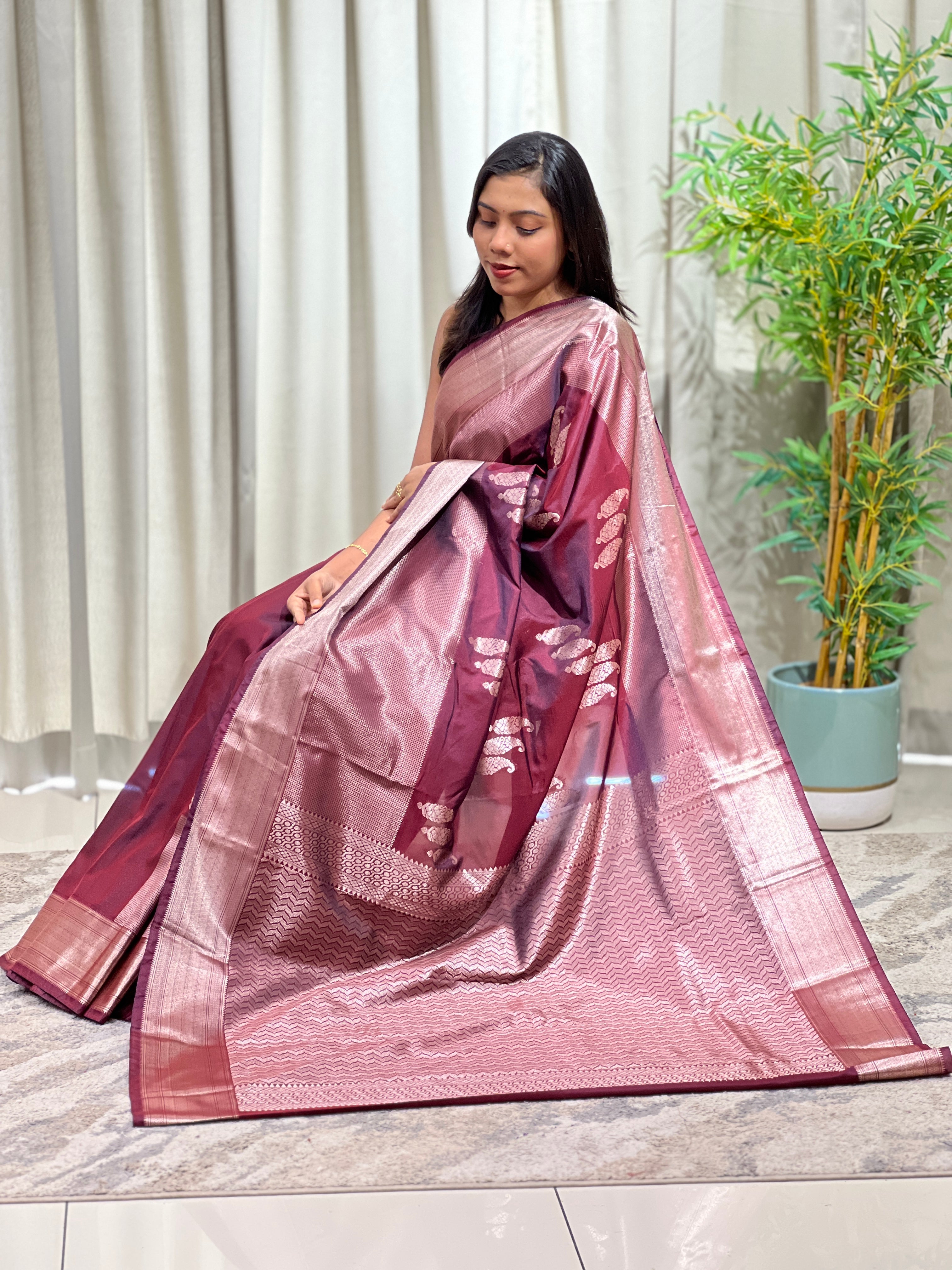 Paisley Pattern Soft Silk Saree | RVS322