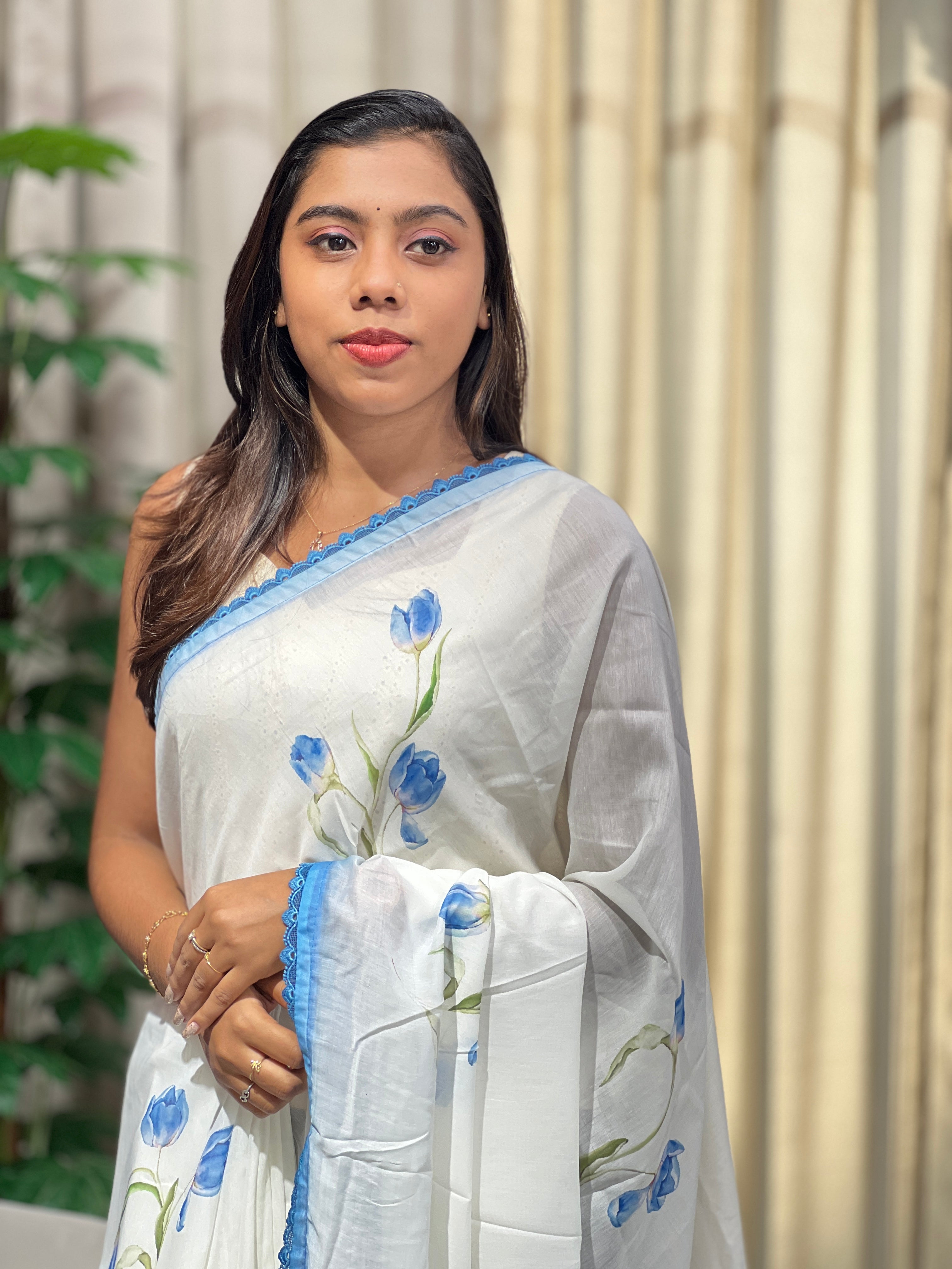 Floral Digital Printed Semi Silk Saree | HT383