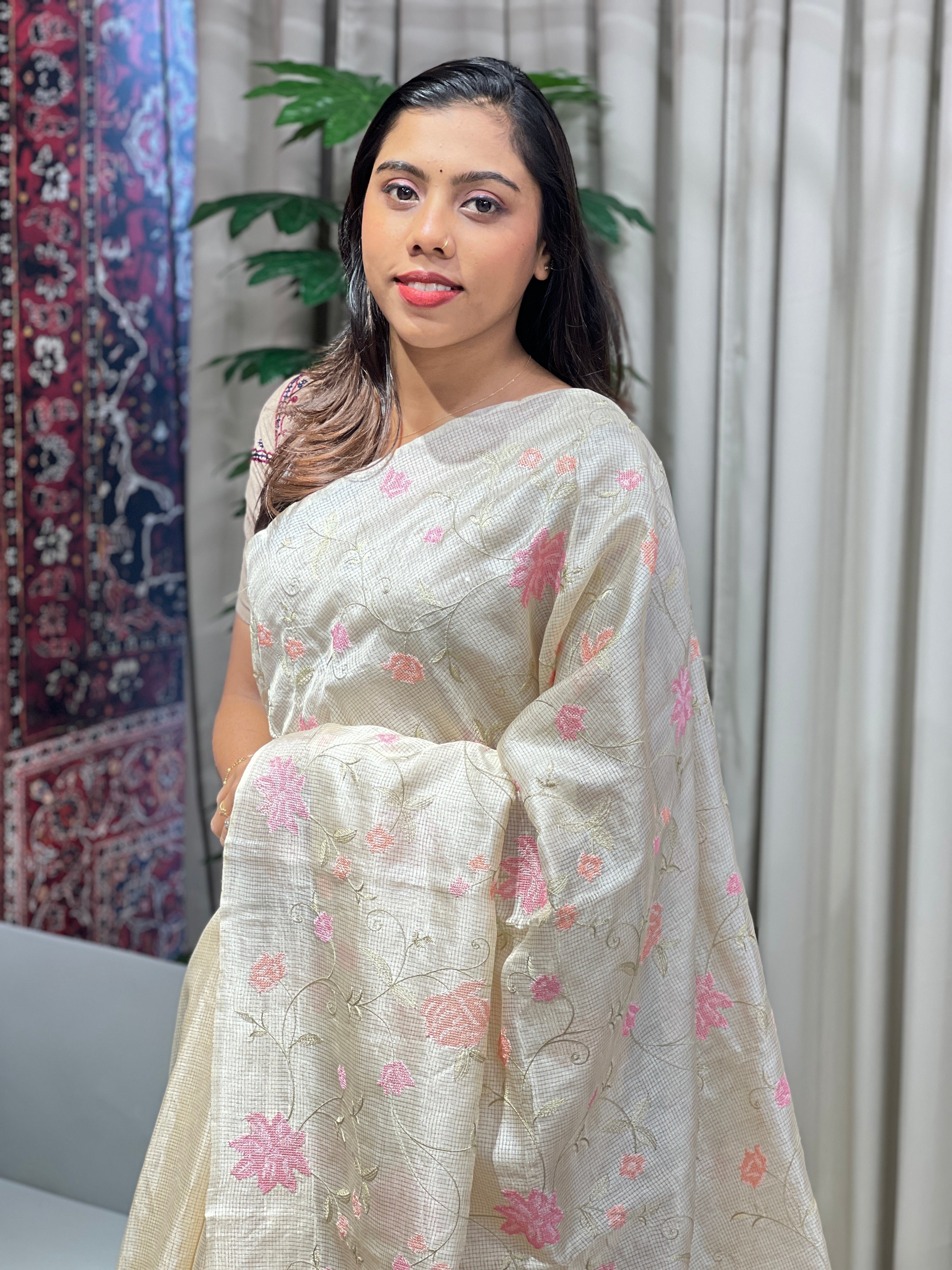 Zari Check Woven Pure Tussar Saree | YNG806