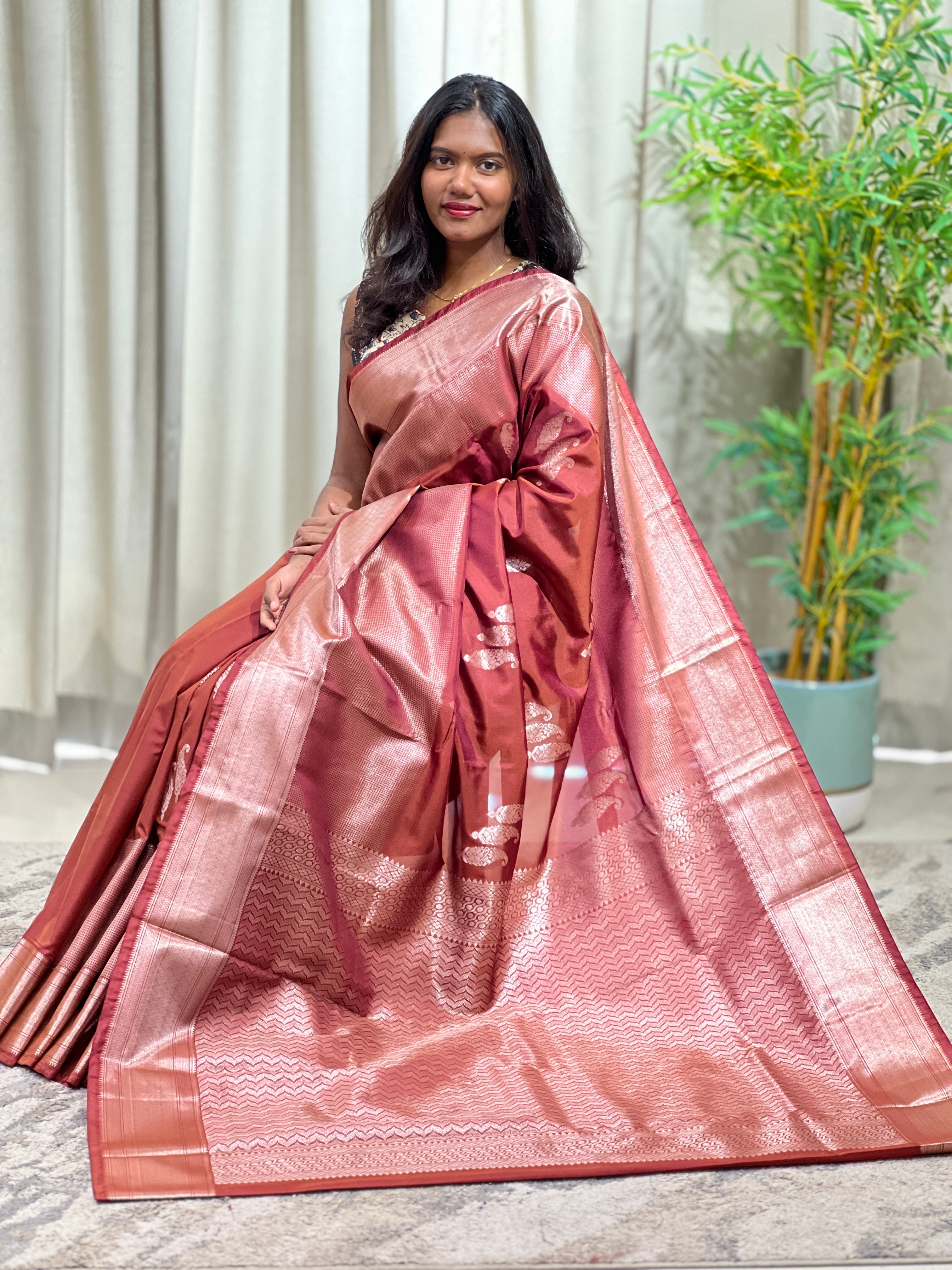 Paisley Pattern Soft Silk Saree | RVS324