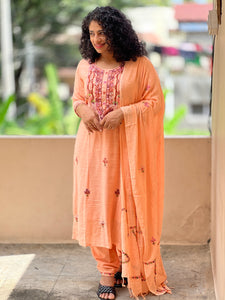 Hand Embroidery Bhagalpuri Linen Kurta Set | OS361
