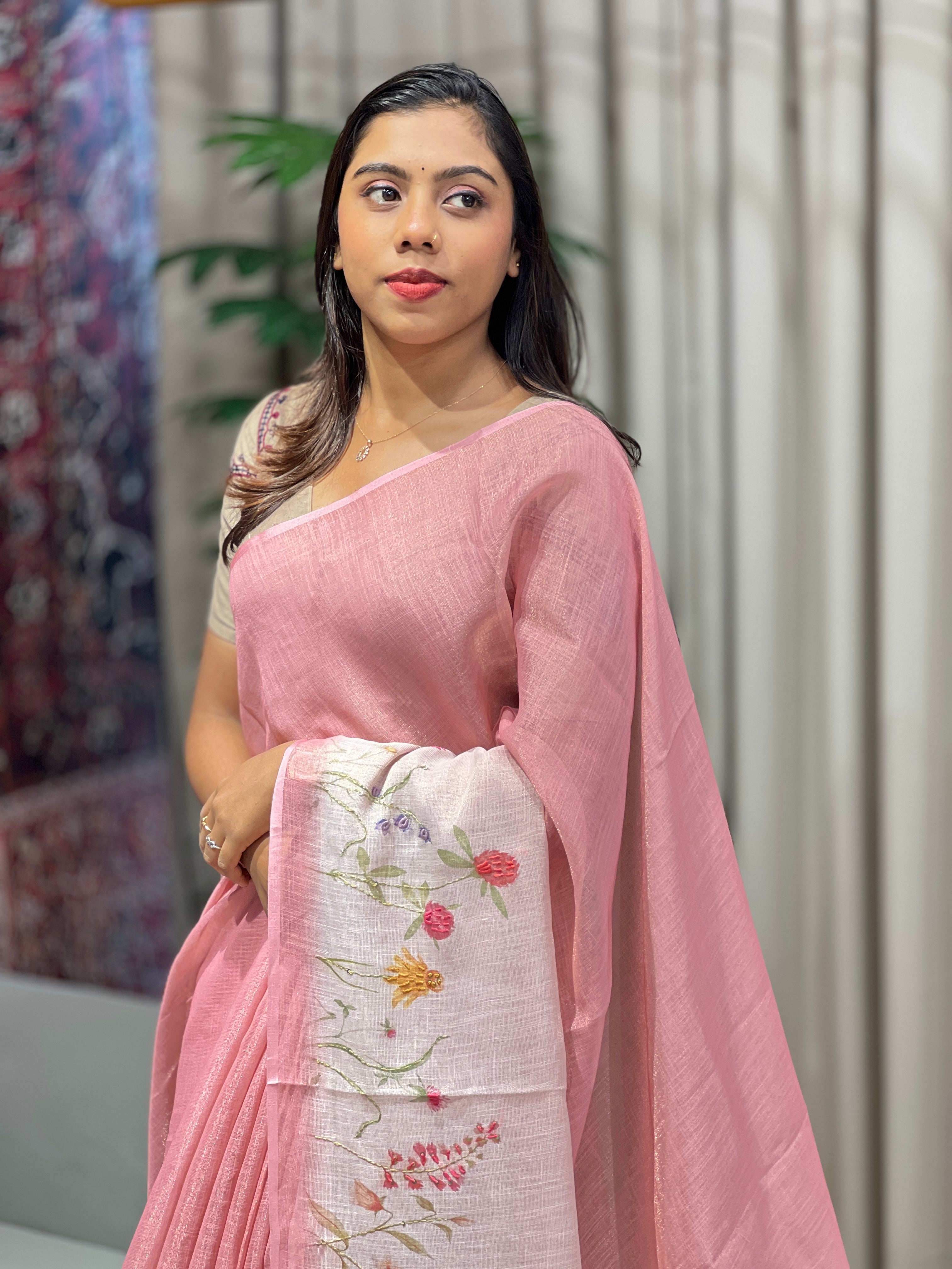 Floral Printed Tissue Linen Saree | BLD1750