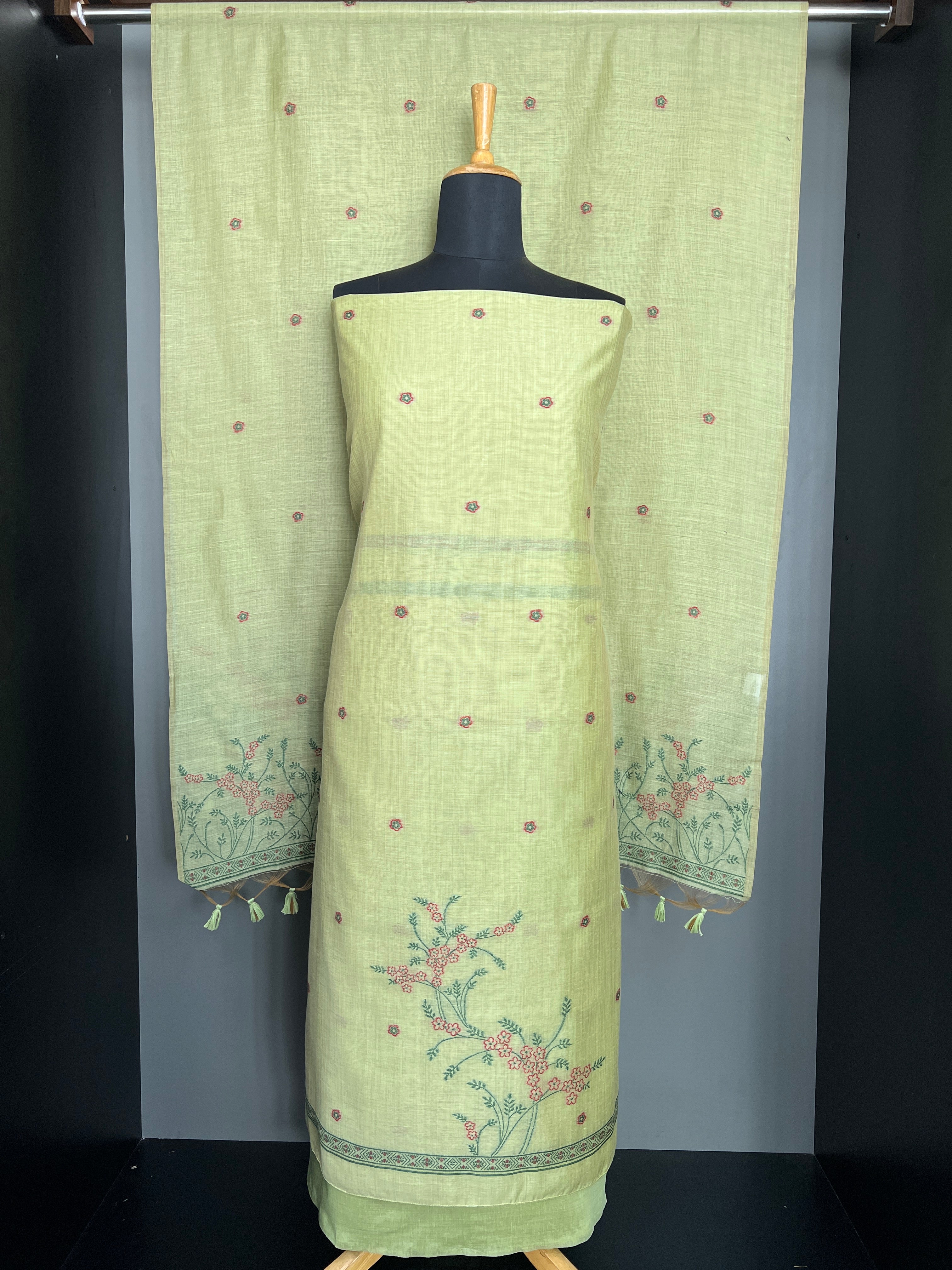 Floral Jamdani Woven Chanderi Salwar Set | YNG897