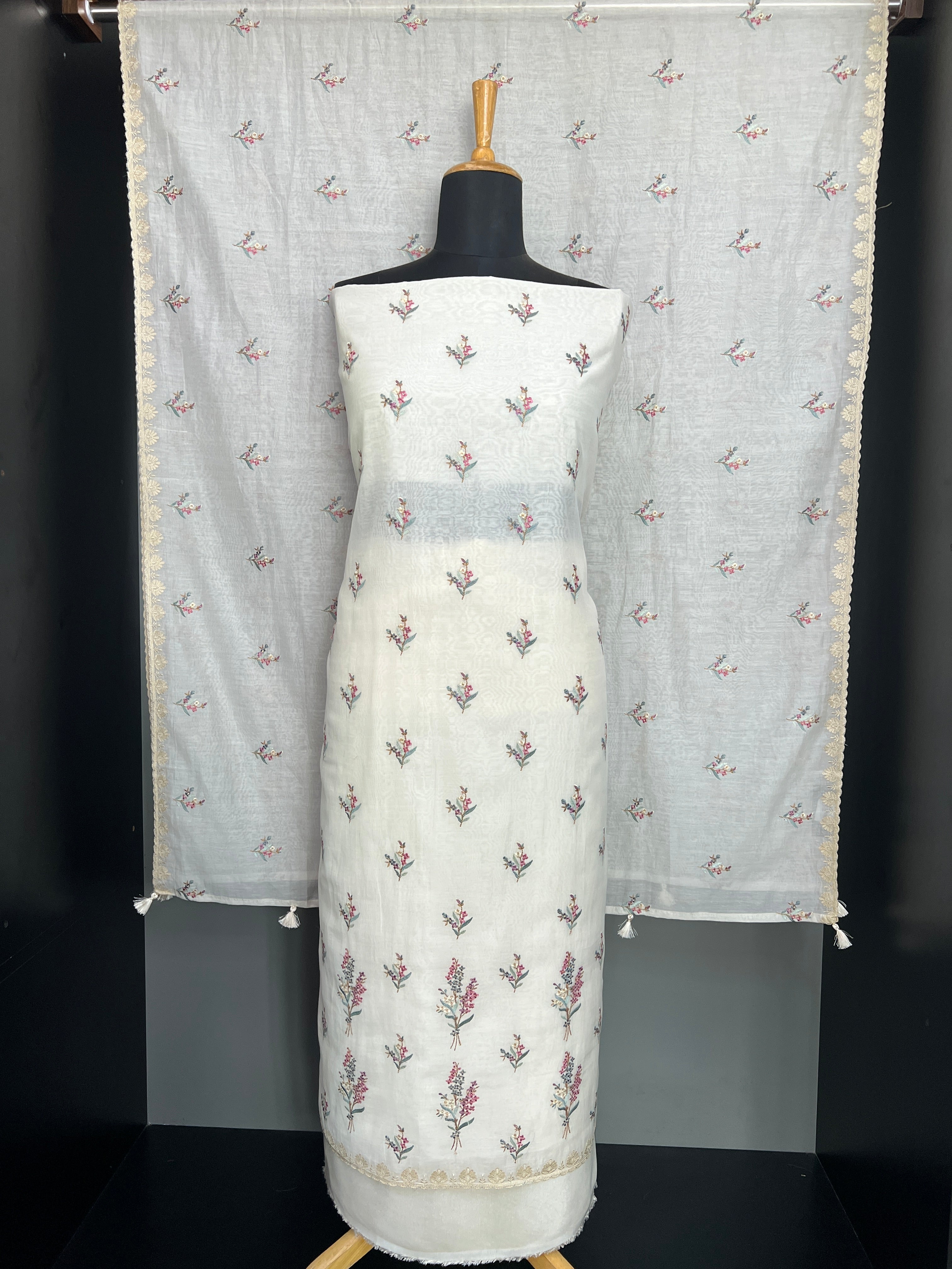 Floral Multicolour Embroidery Detailed Chanderi Salwar Set | LV524