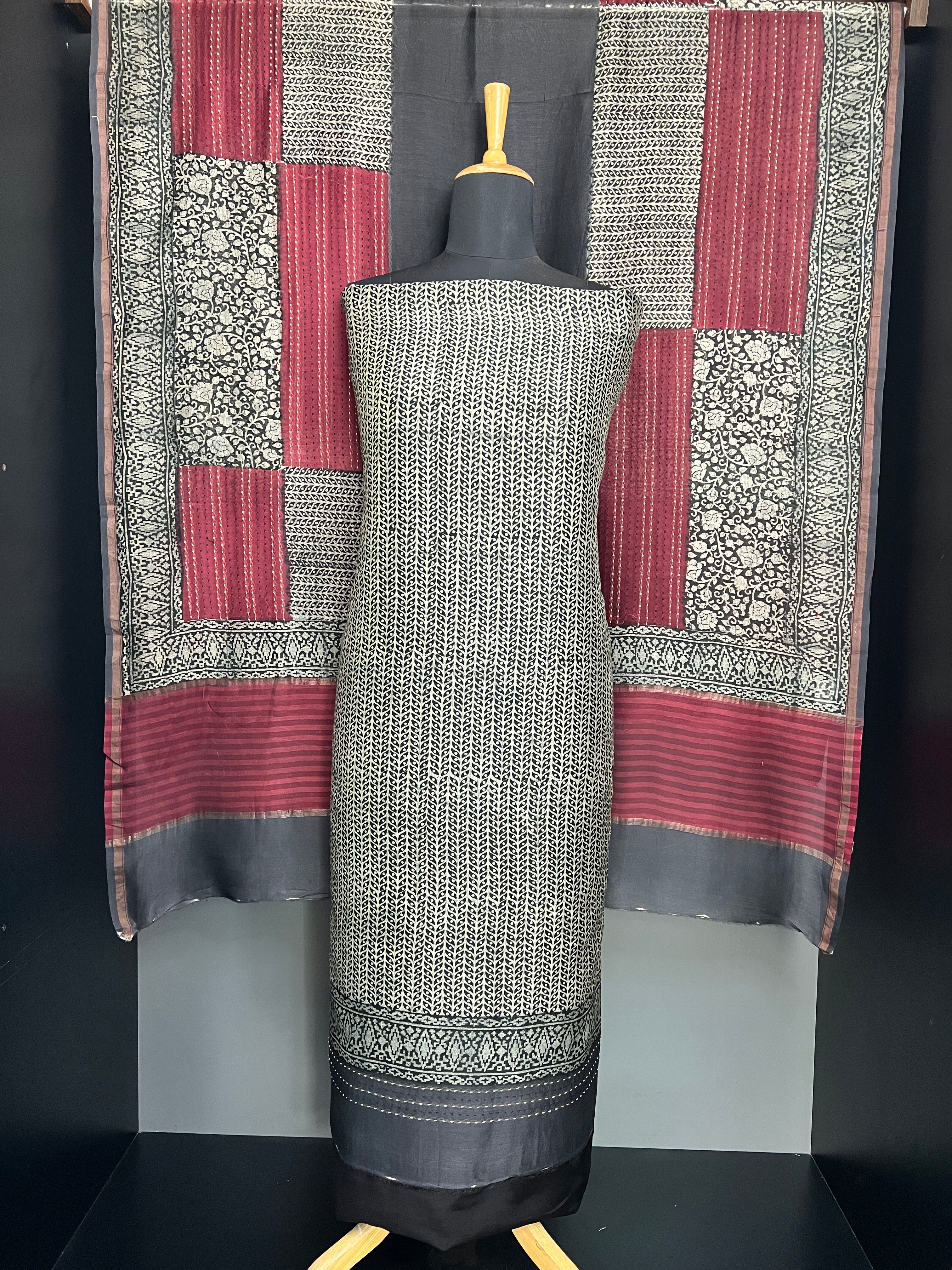 Digital Print With Kantha Detailed Chanderi Salwar Set | LV561