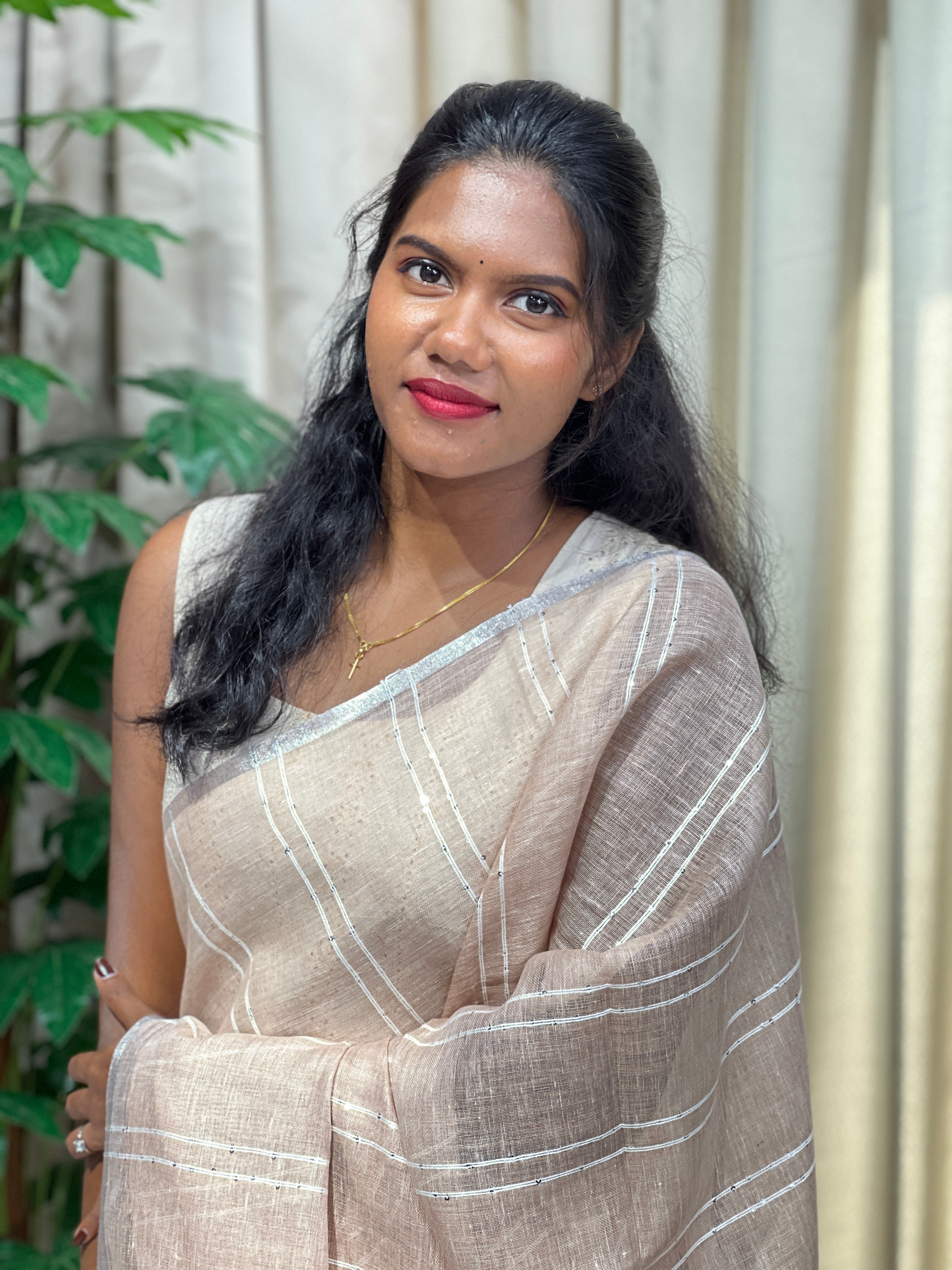 Thread Stripes Detailed Semi Linen Saree | EVA115