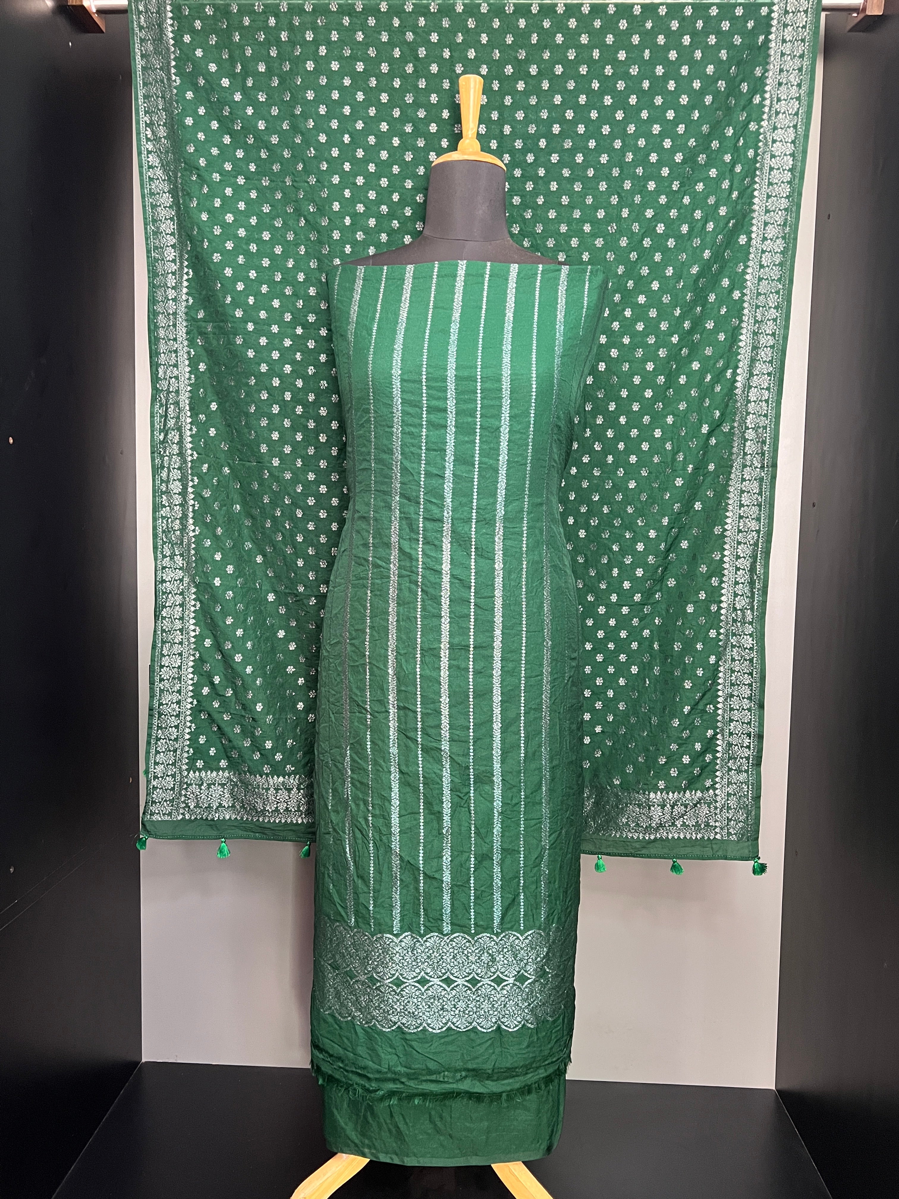 Zari woven Stripes Detailed Banarasi Silk Salwar Set | YNG942