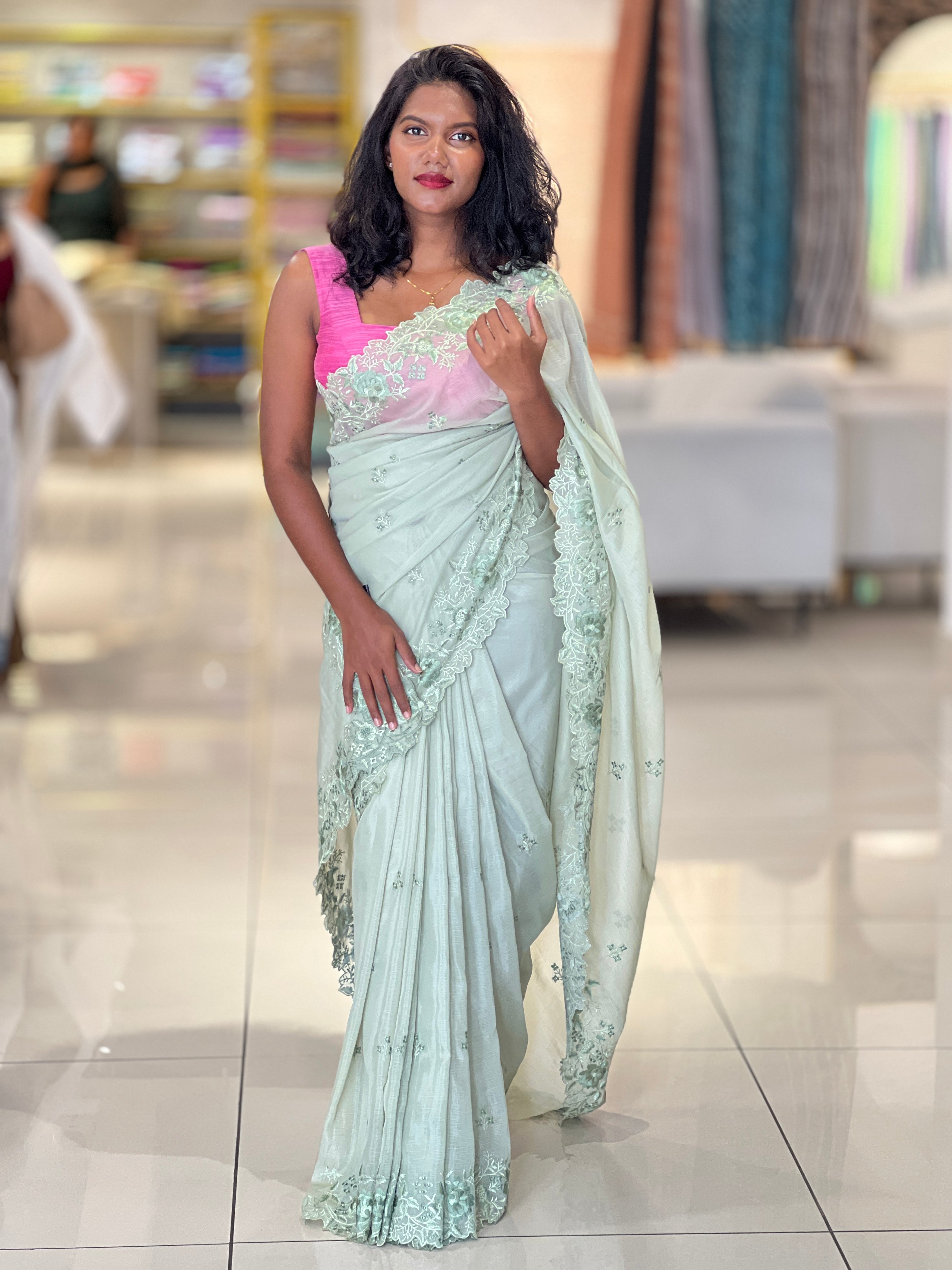 Floral Embroidery Detailed Chiffon Saree | SBP554