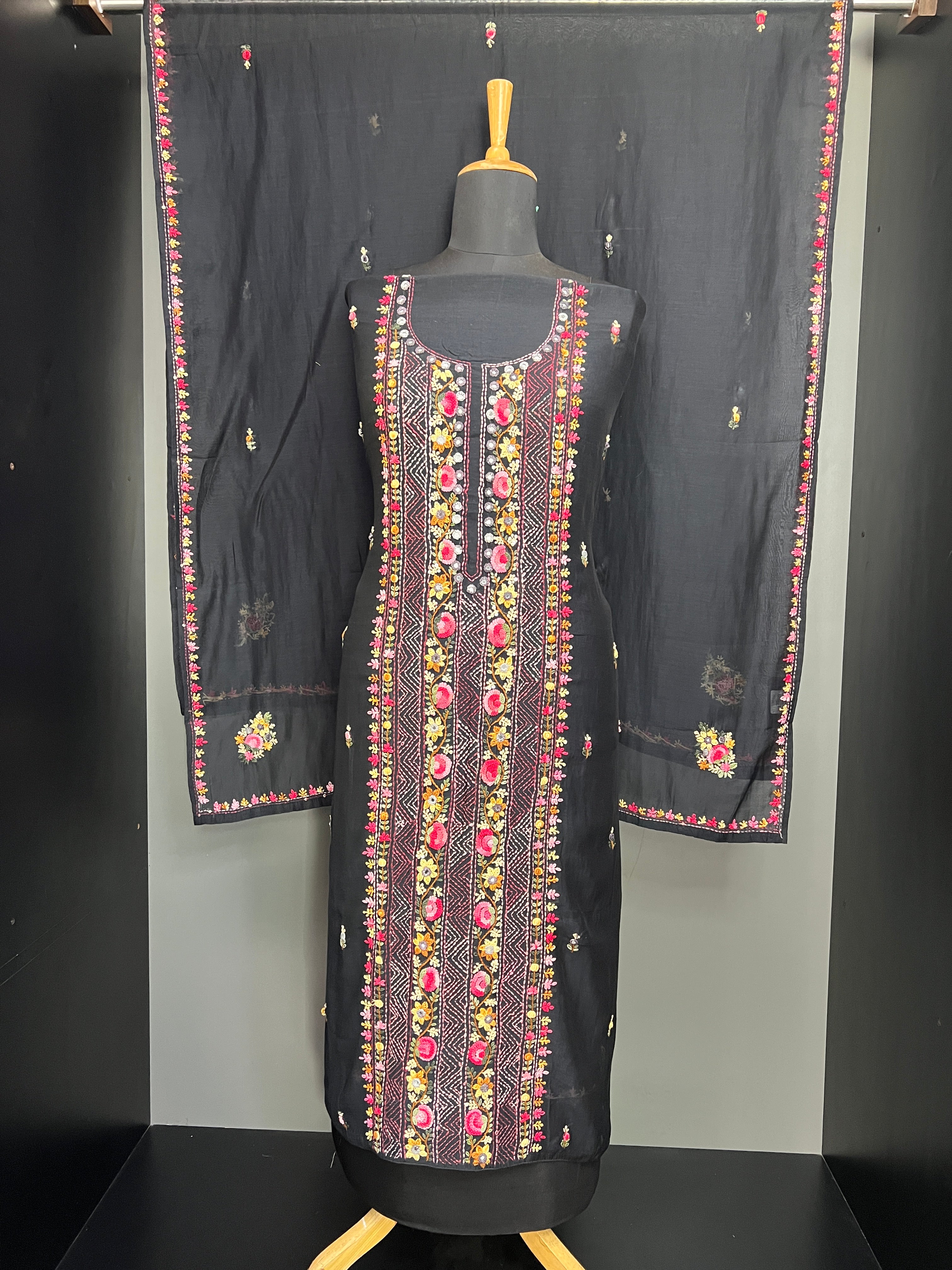 Multi-Colour Floral Hand Embroidery Chanderi Salwar Set | LV506