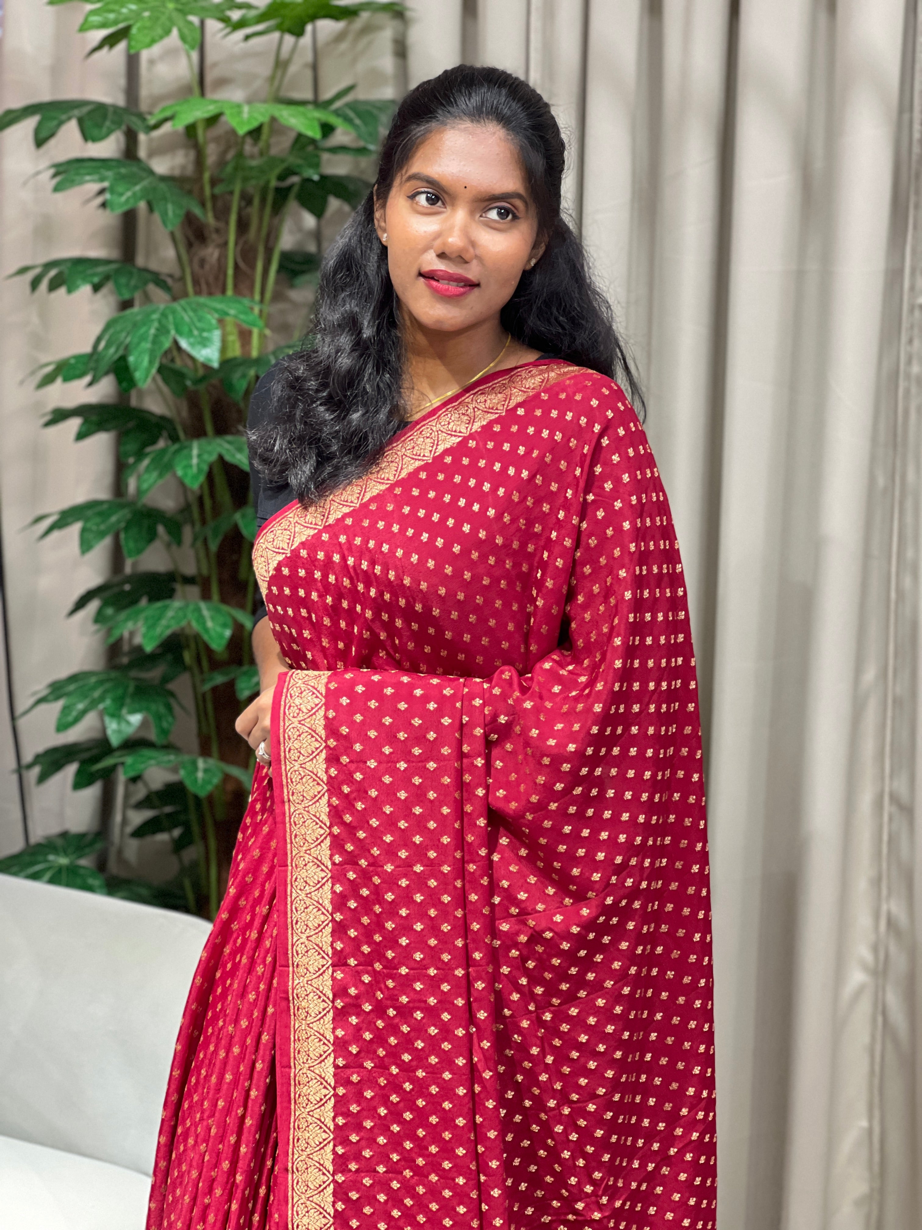 Banarasi Woven Georgette Banarasi Saree | YNG722