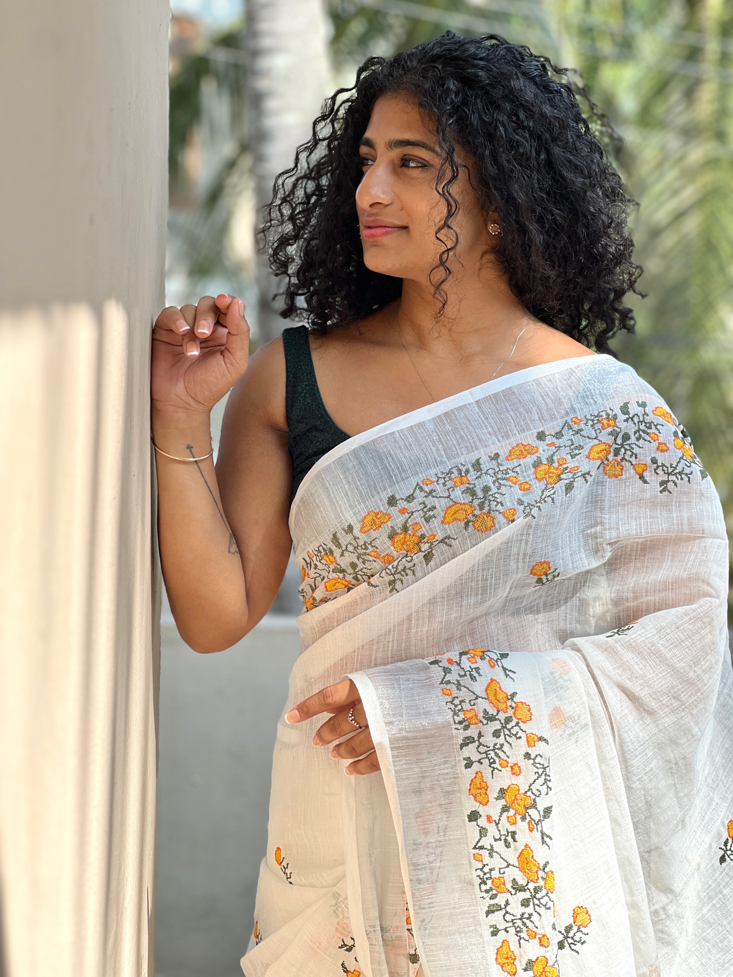 Floral Embroidery & Silver Zari Border Pattern Bhagalpuri Linen Saree | RP385