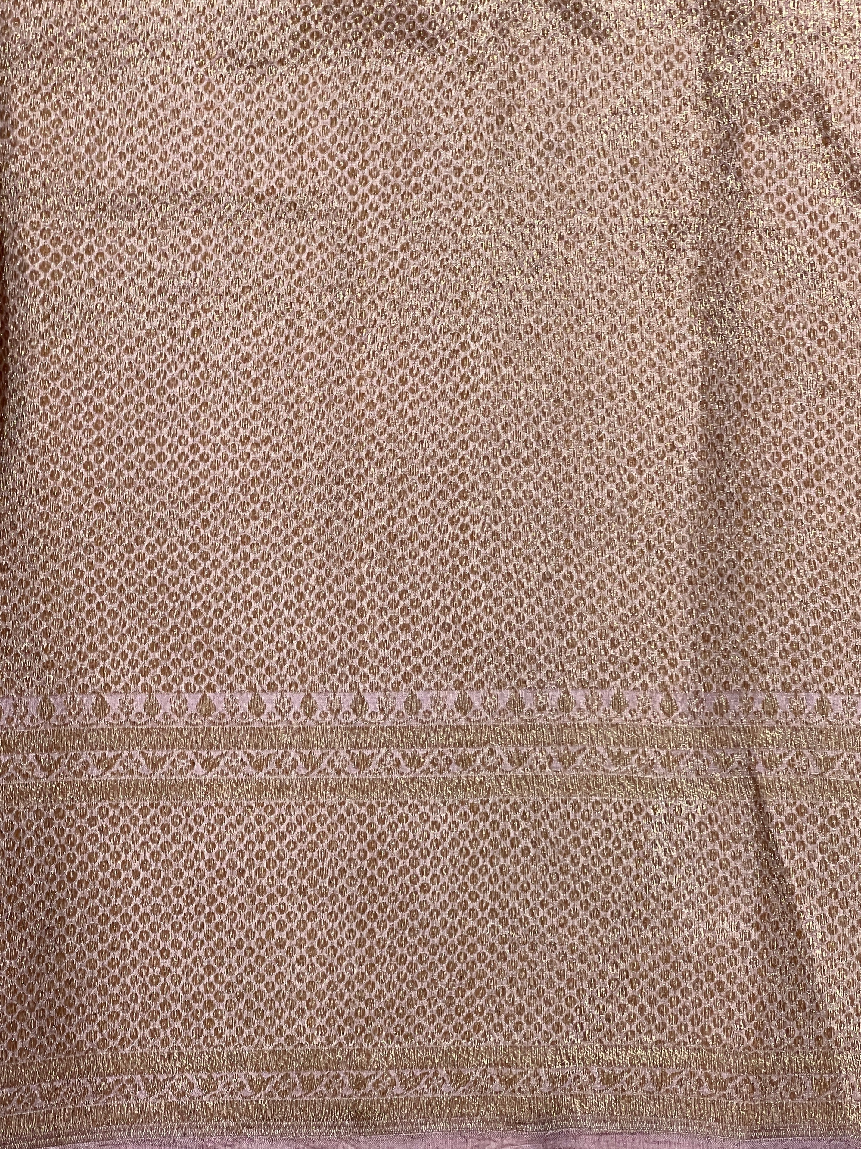 Zari And Thread Woven Tussar Banrasi Saree | YNG729