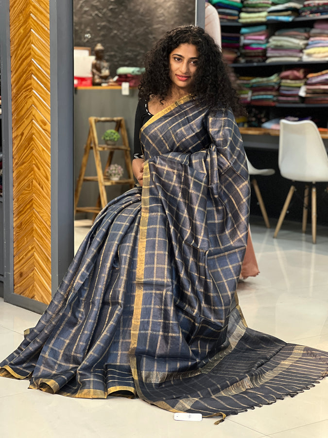 Check Weaving Pattern Desi Tussar Saree | PD902