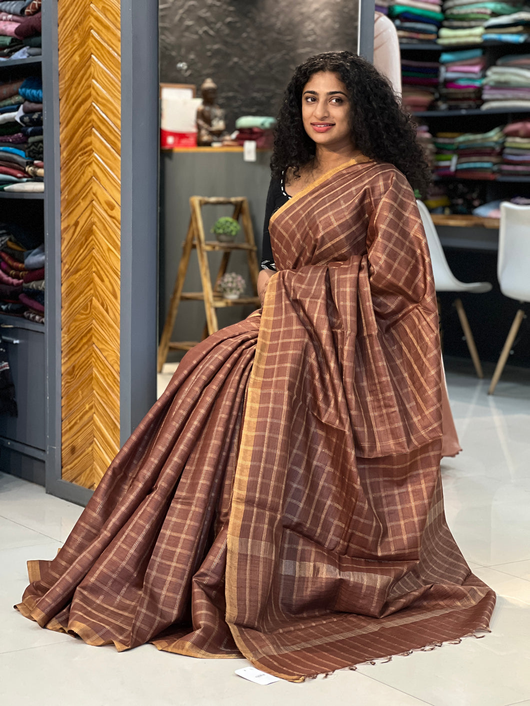 Check Weaving Pattern Desi Tussar Saree | PD902