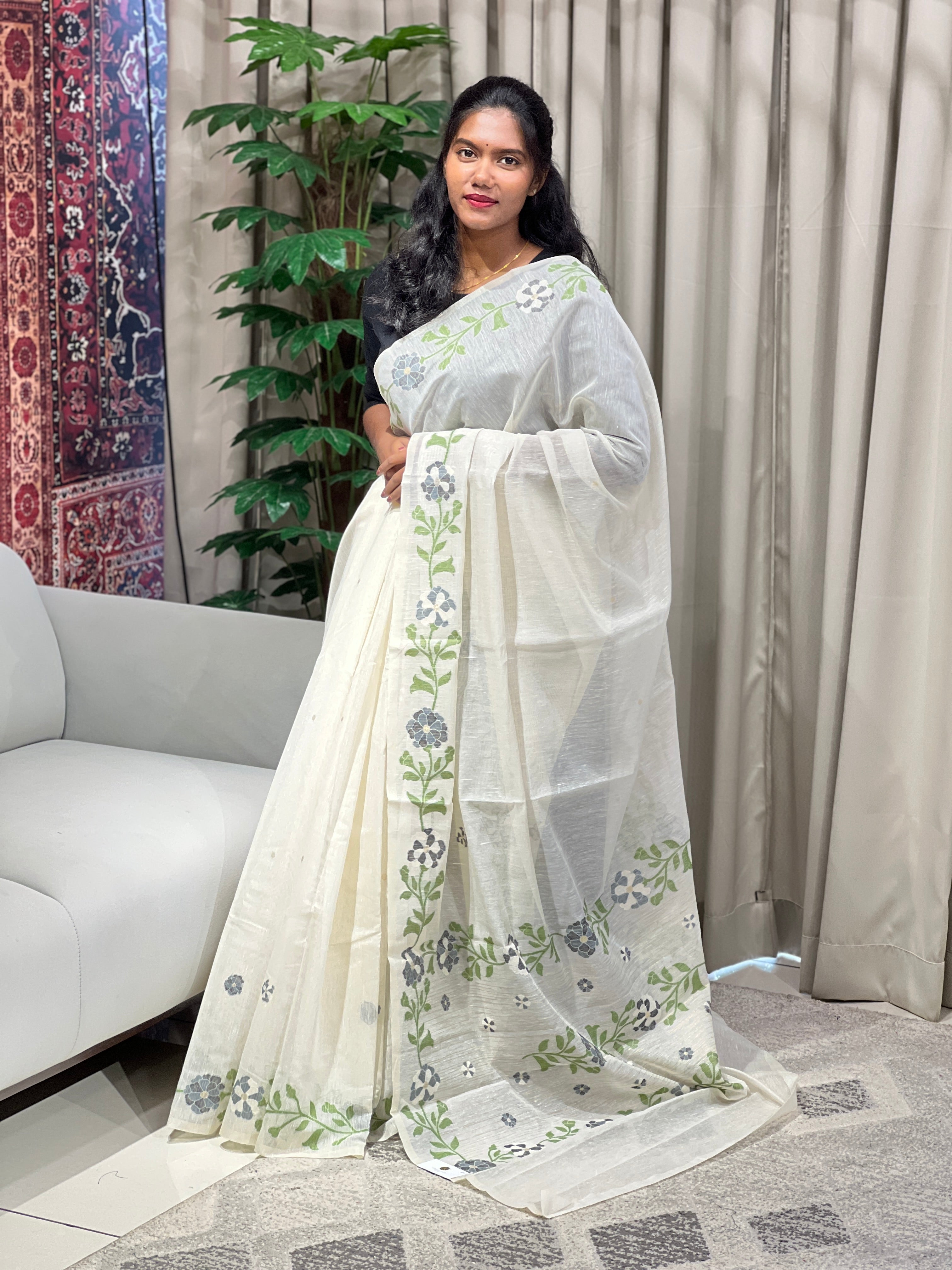 Floral Jamdani Woven Semi Linen Saree | YNG851