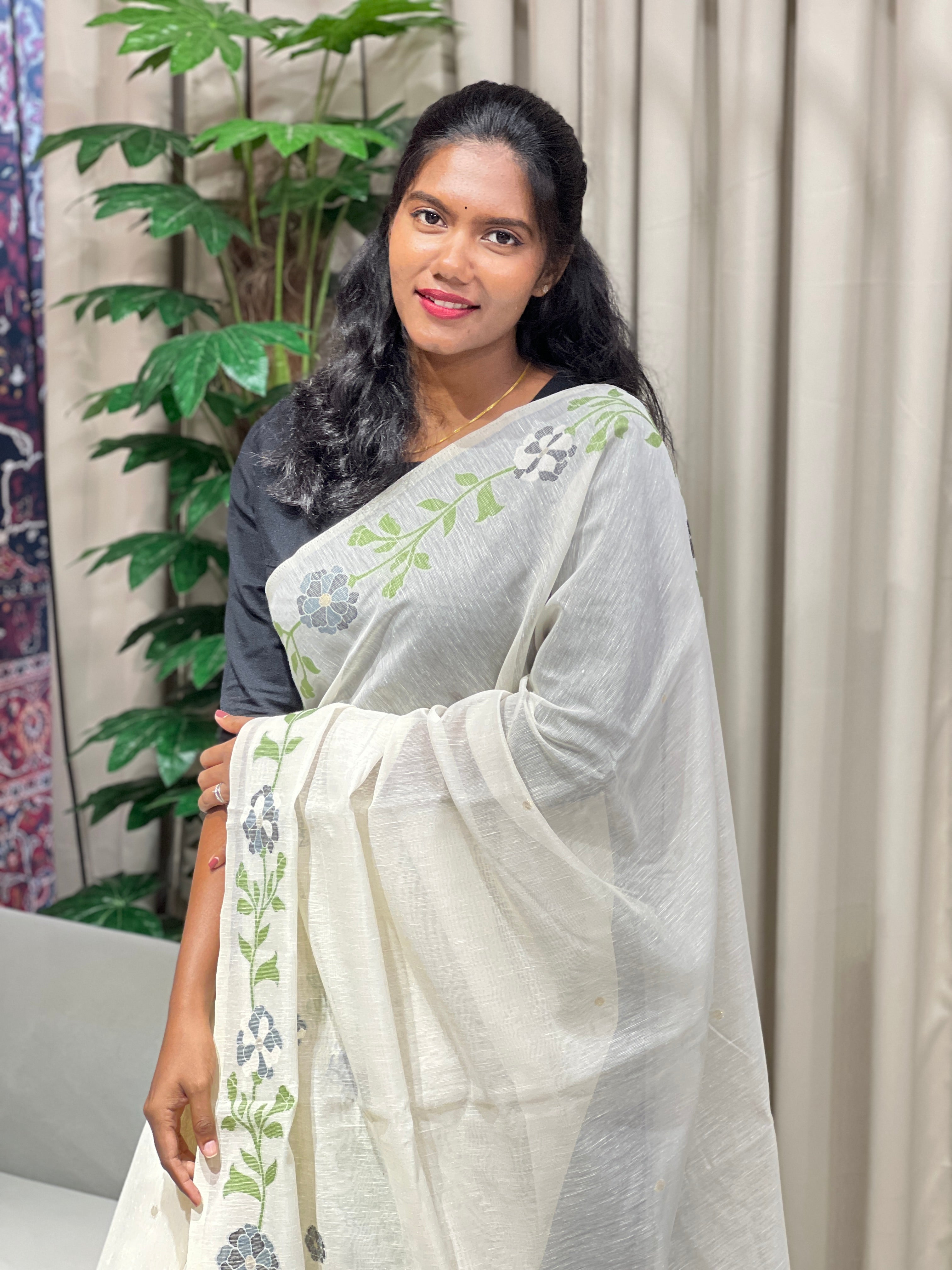 Floral Jamdani Woven Semi Linen Saree | YNG851