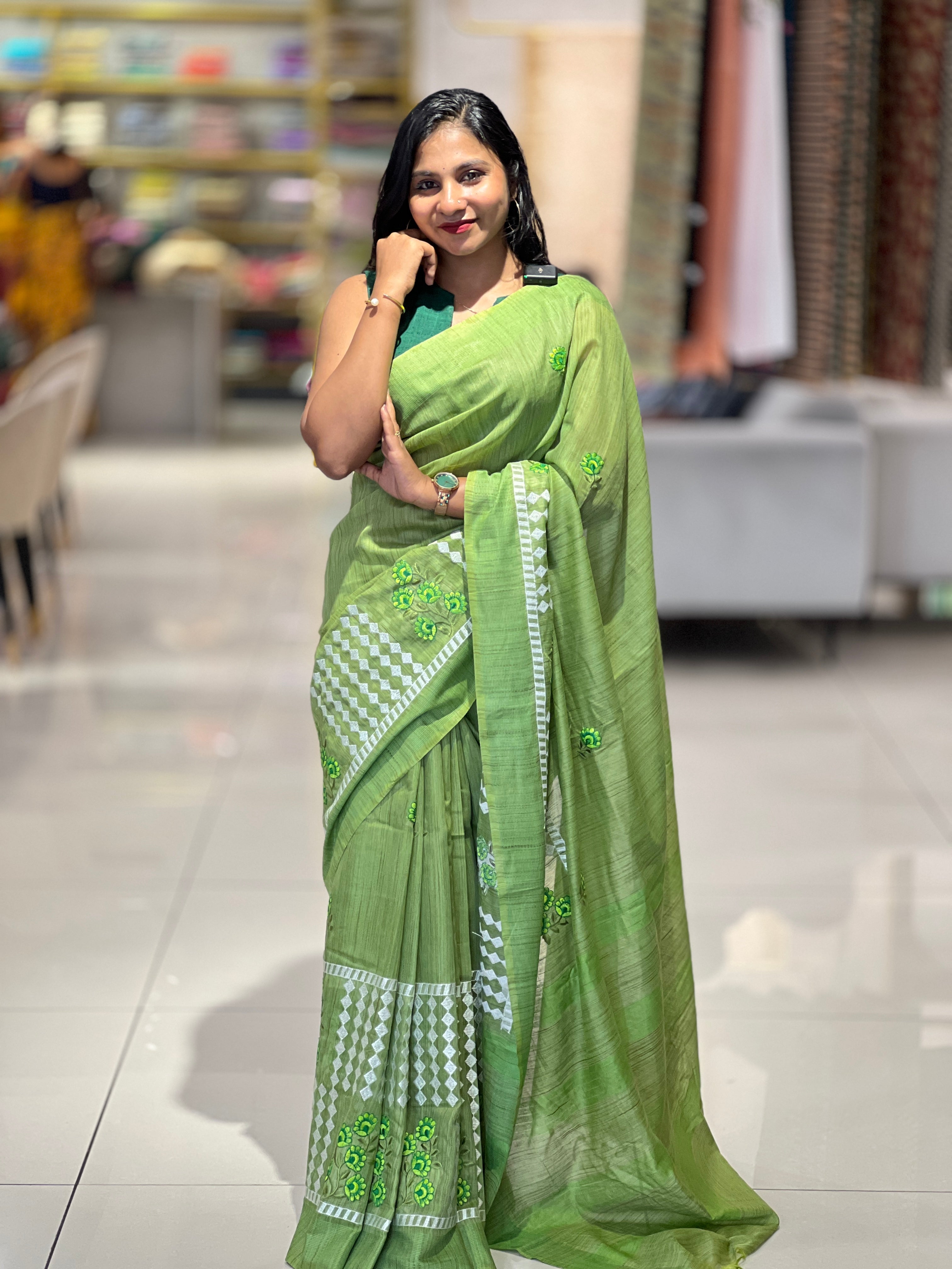 Floral & Geometric Embroidered Bhagalpuri Linen Saree | NHH444