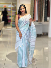 Stripe Patterned Linen Saree | DLS228