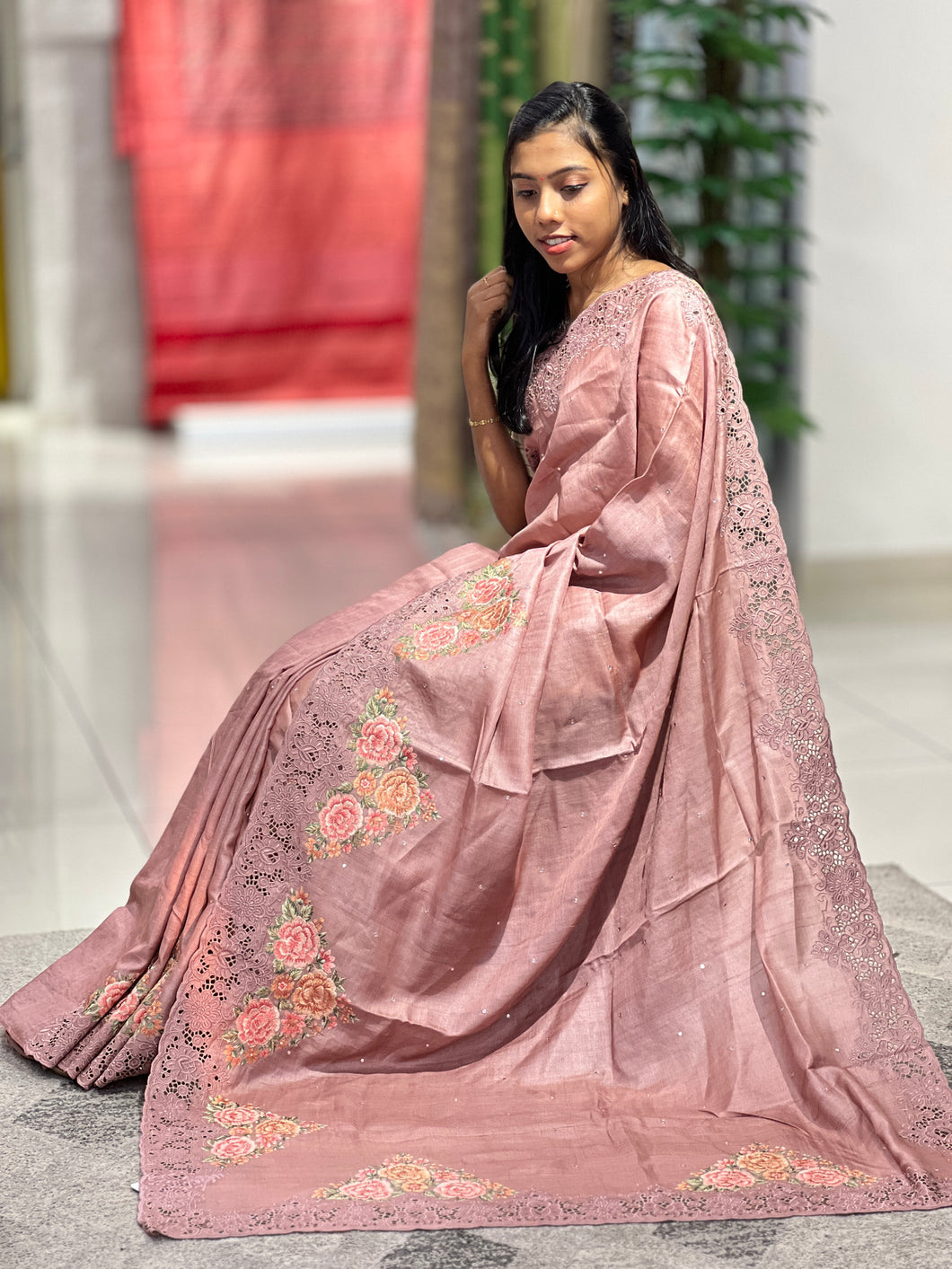 Cutwork With Floral Embroidery Detailed Tussar Saree | RGD599