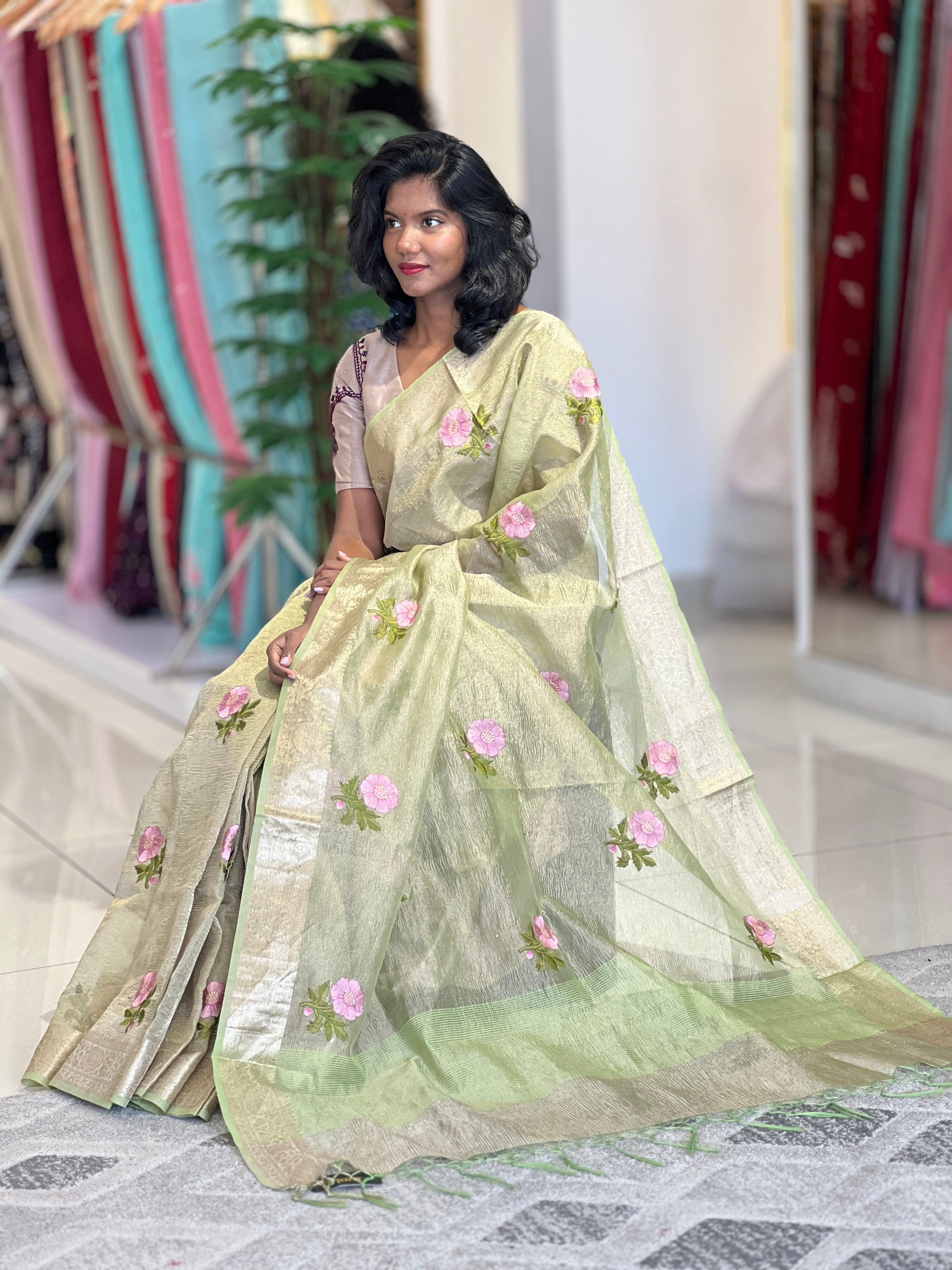 Floral Embroidery Crush Tissue Saree | RP724