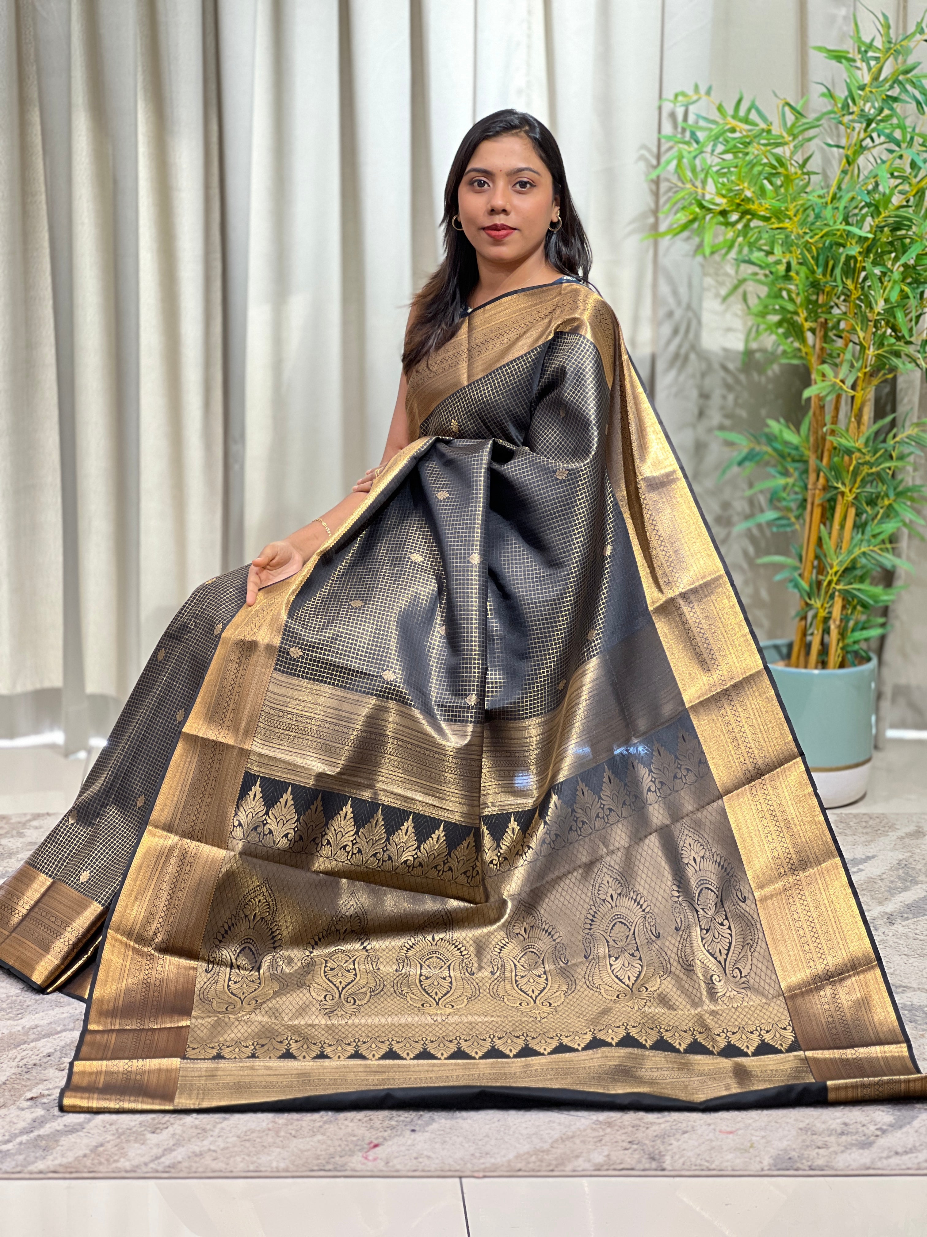 Check Patterned Soft Silk Saree | RVS338