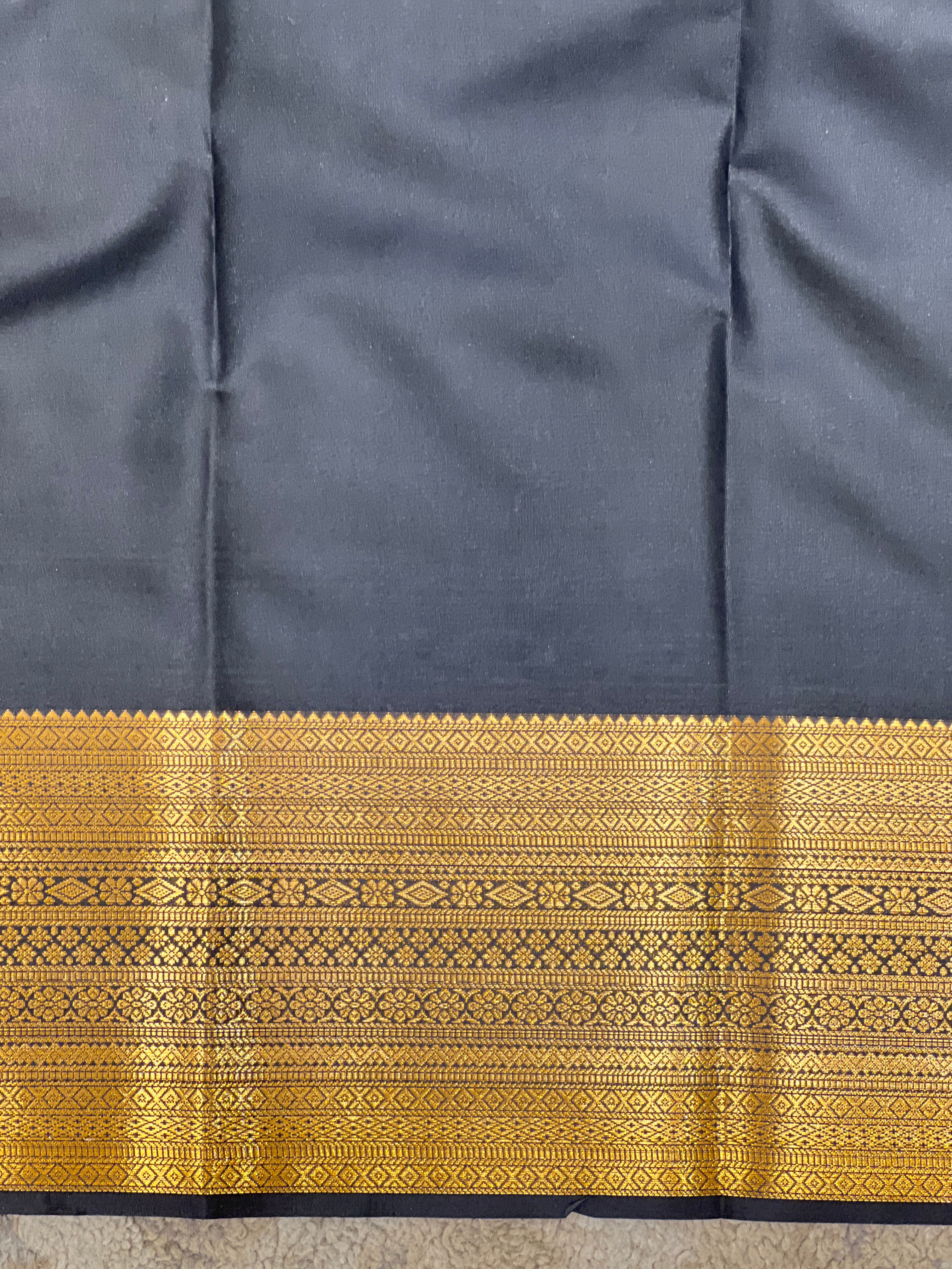 Check Patterned Soft Silk Saree | RVS338