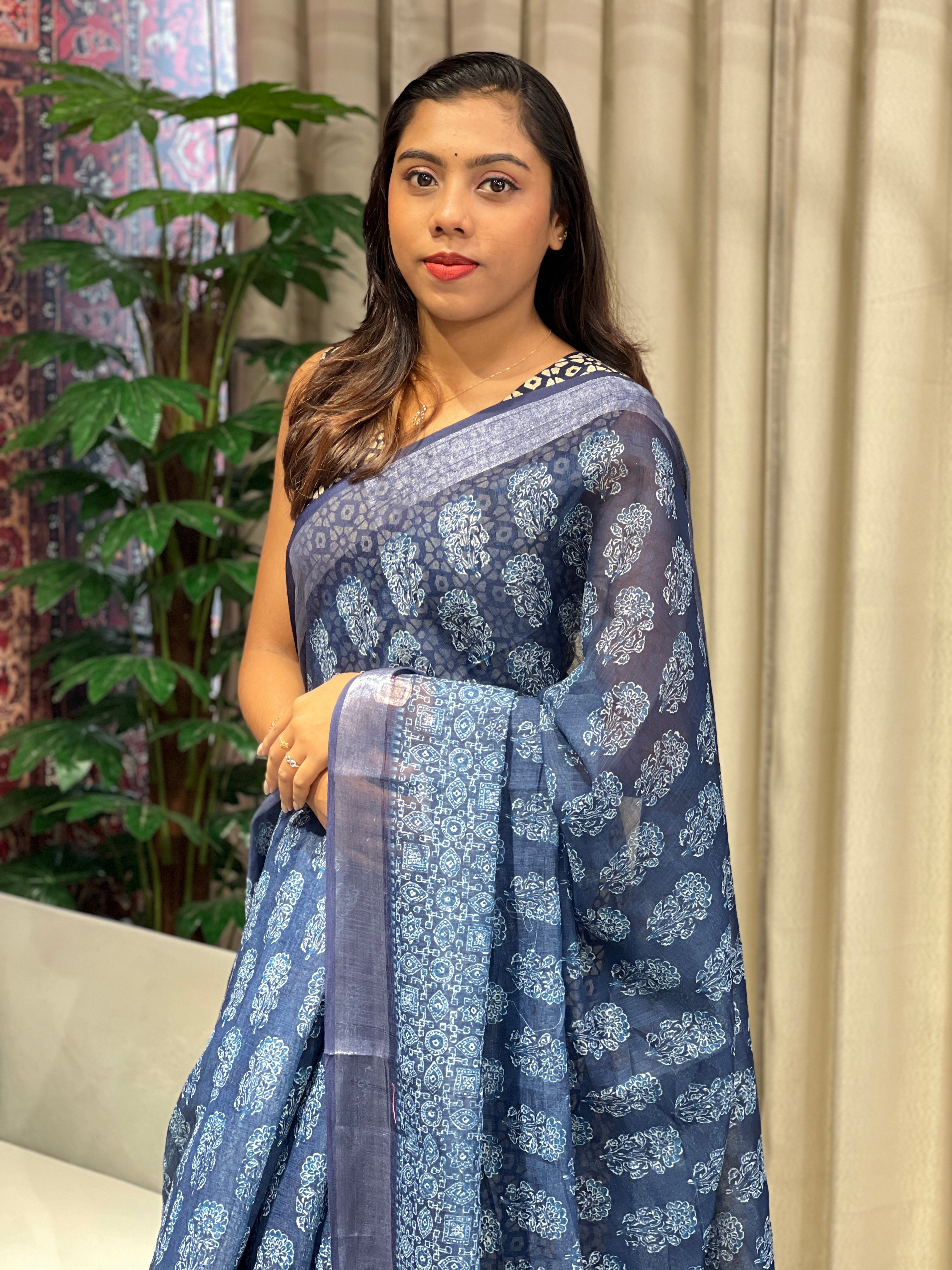 Digital Printed Linen Finish Saree | BLD1875