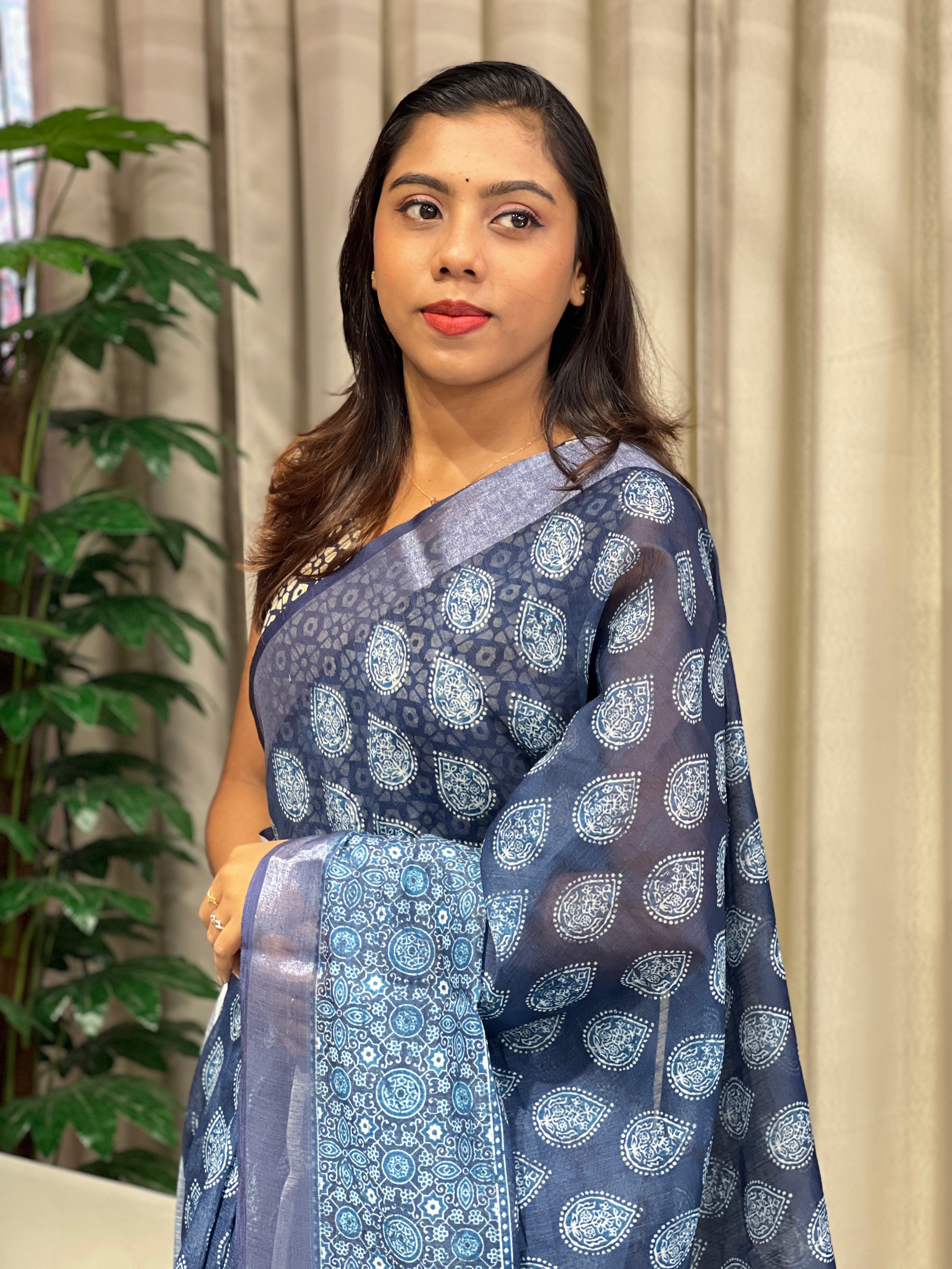 Digital Printed Linen Finish Saree | BLD1874