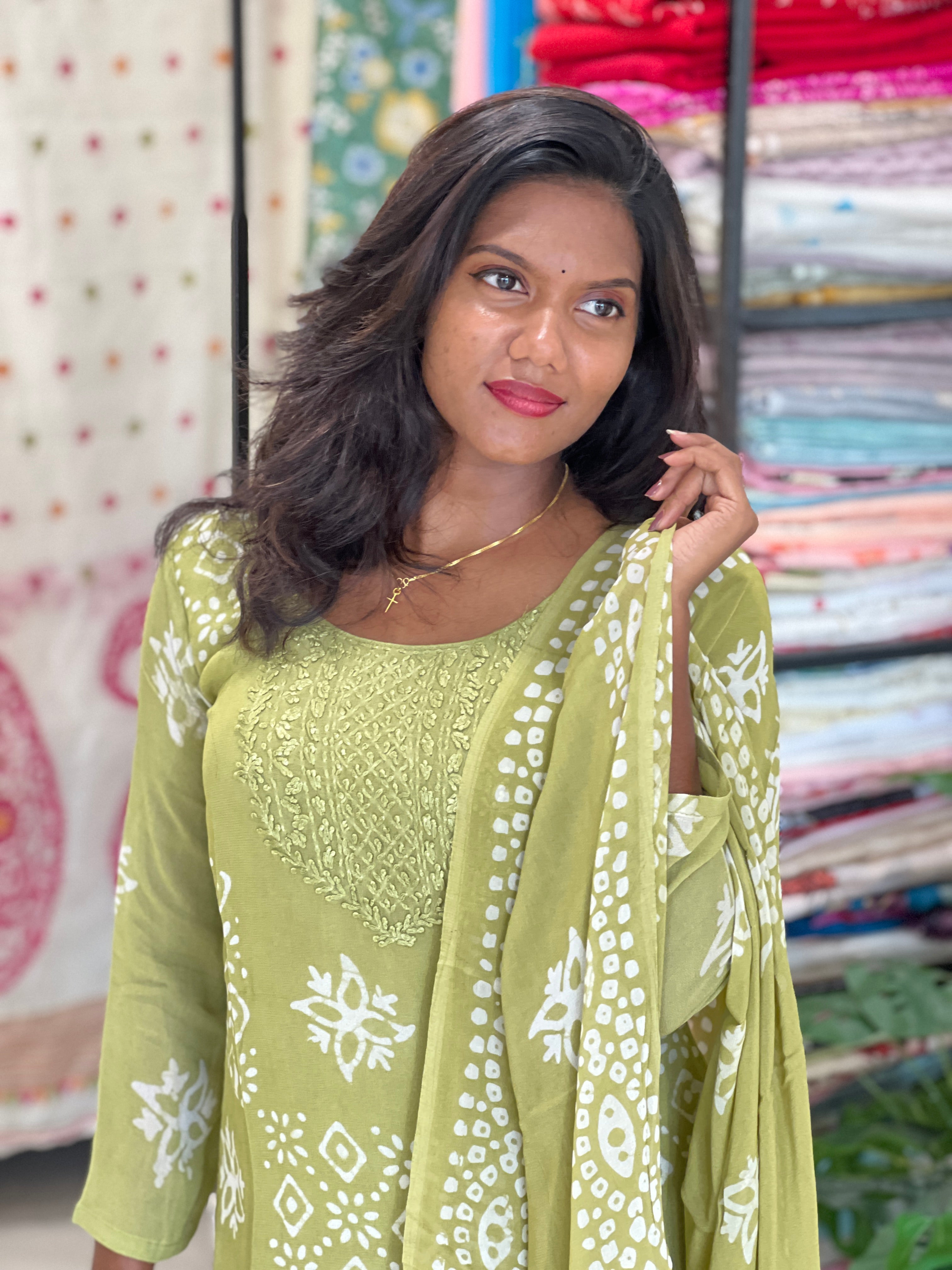 Hand Work Chikankari Batik Printed Georgette Kurta Set | SLM199