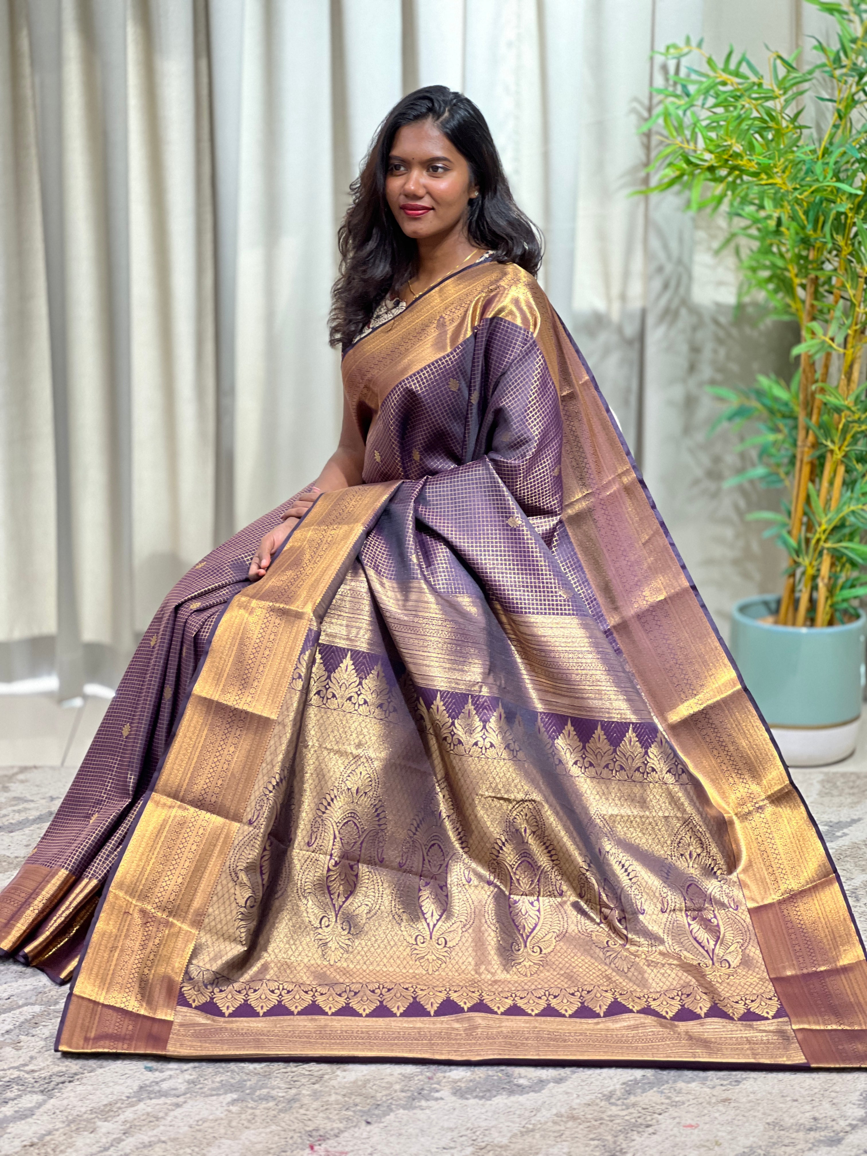 Check Patterned Buta Woven Soft Silk Saree | RVS334