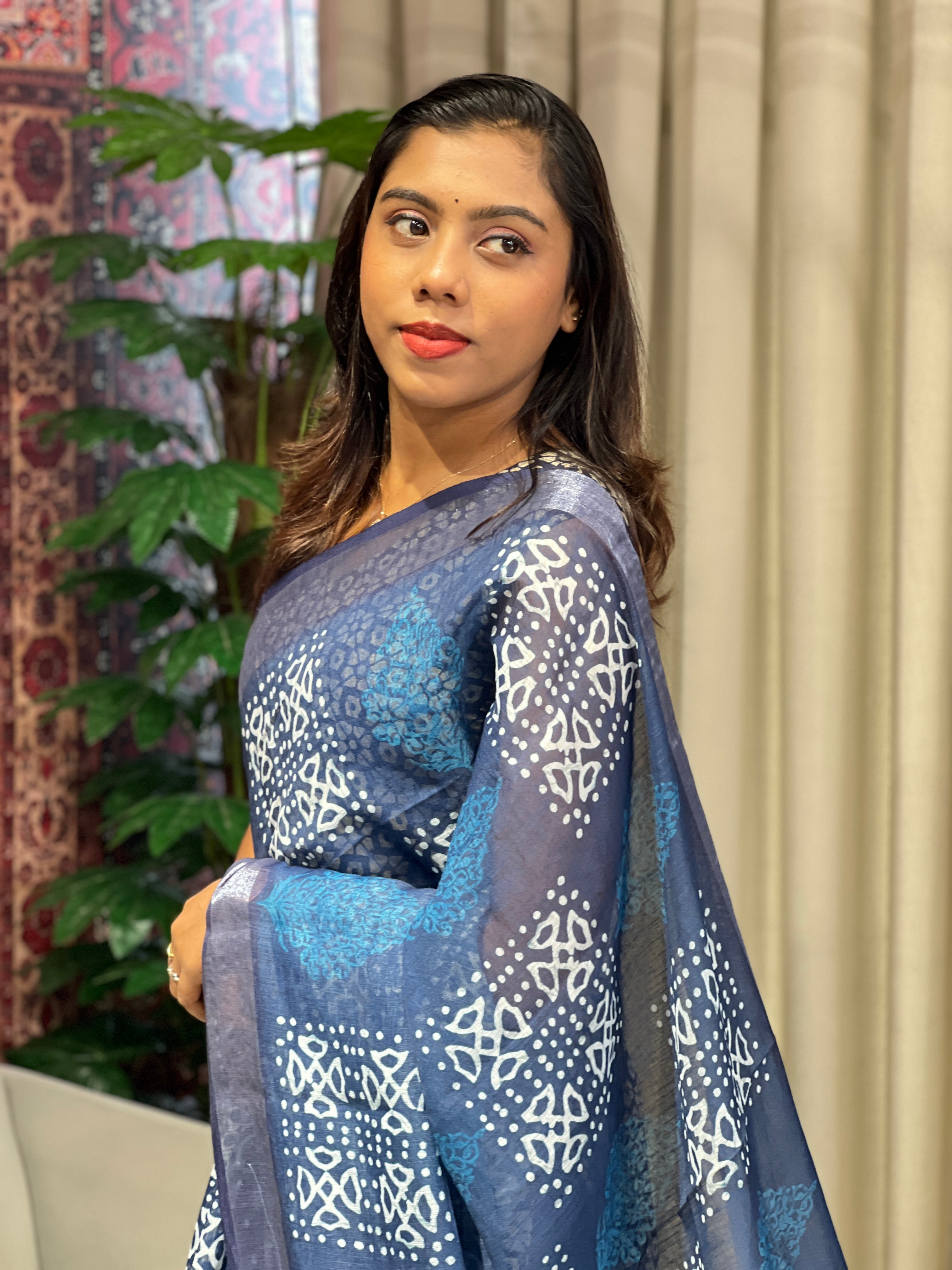 Digital Printed Linen Finish Saree | BLD1873