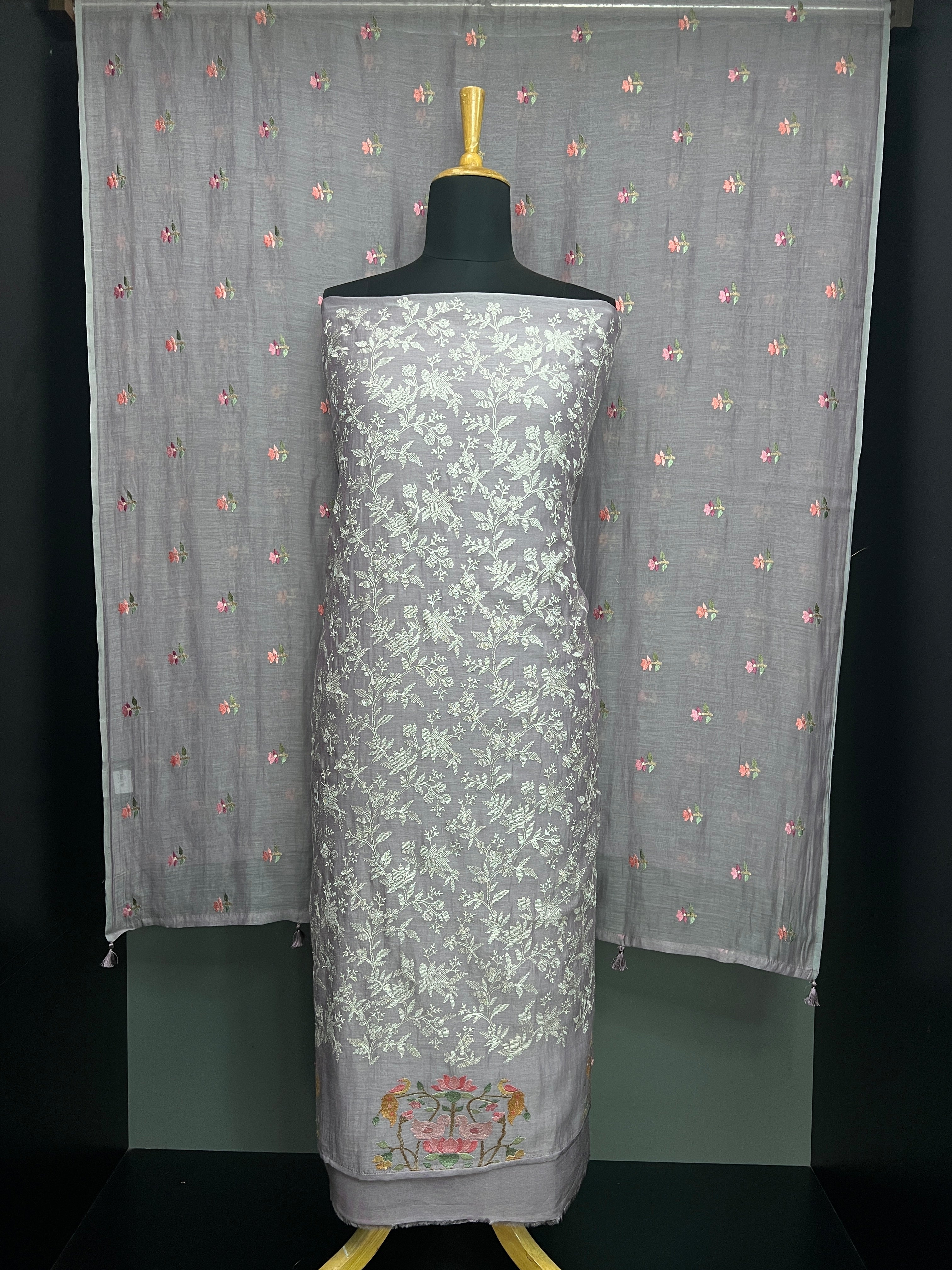 Floral Embroidery Detailed Chanderi Salwar Set | LV527