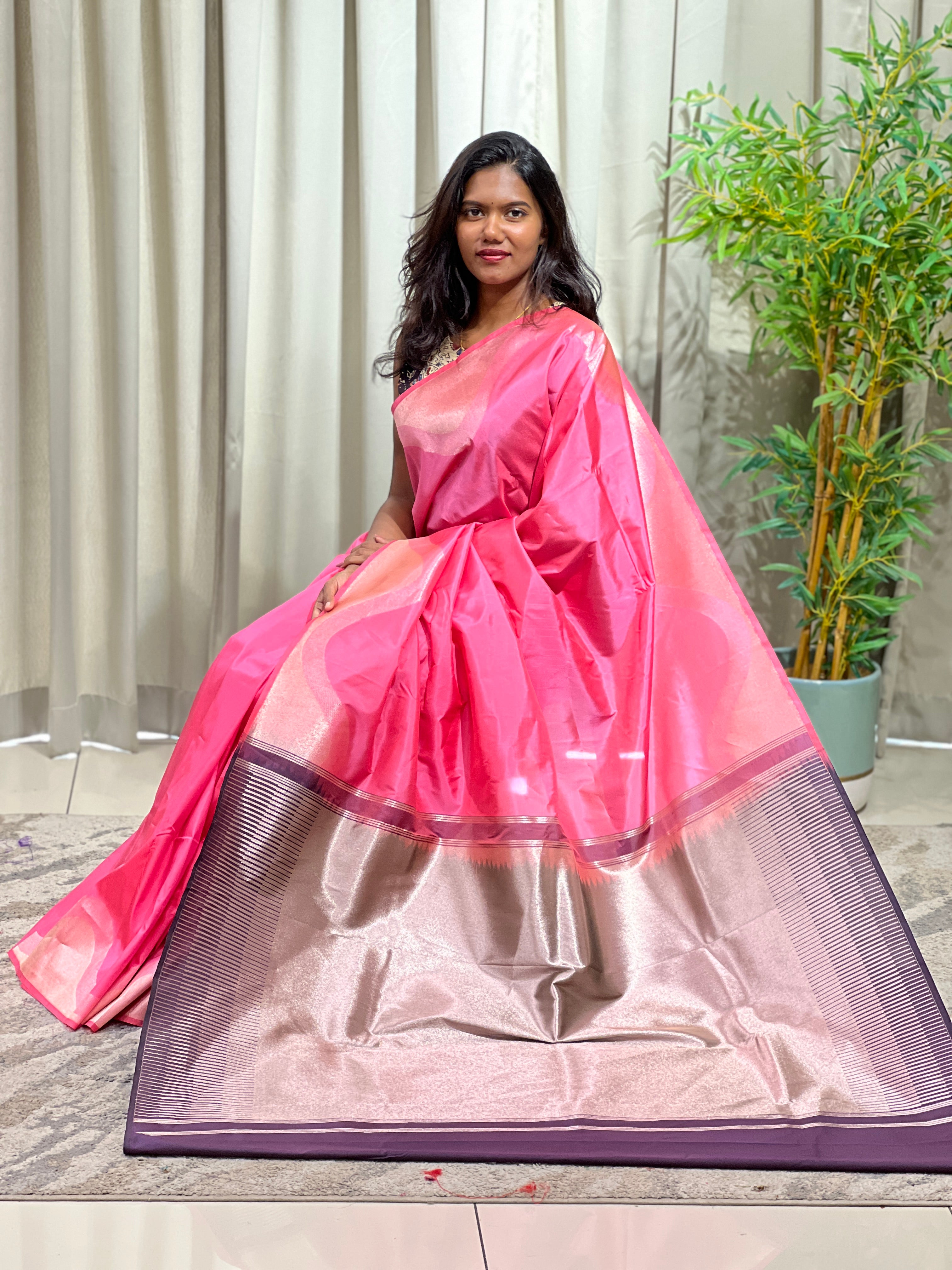 Lehar Pattern Semi Soft Silk Saree | RVS204